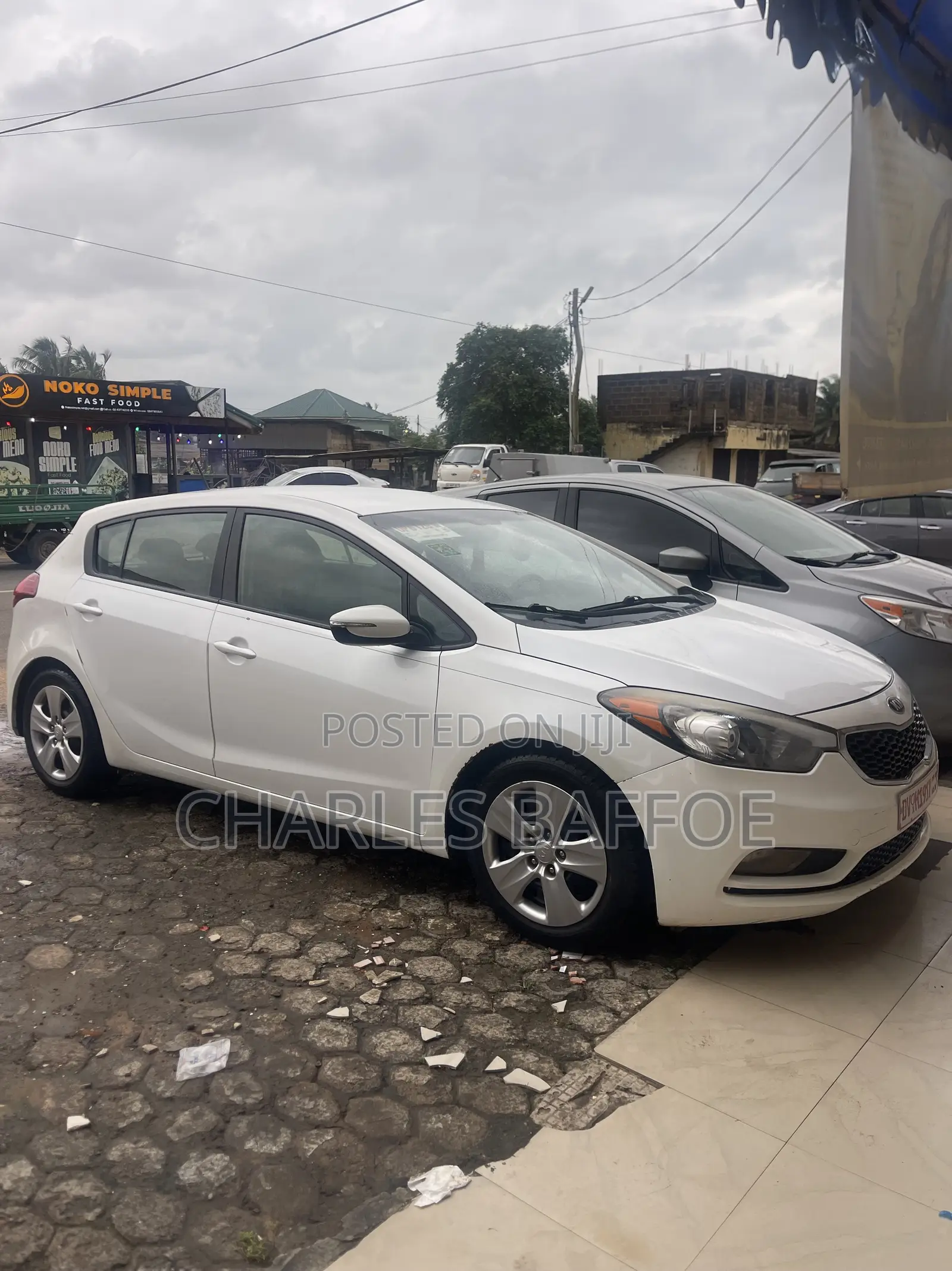 Kia Forte SX Hatchback 2016 White