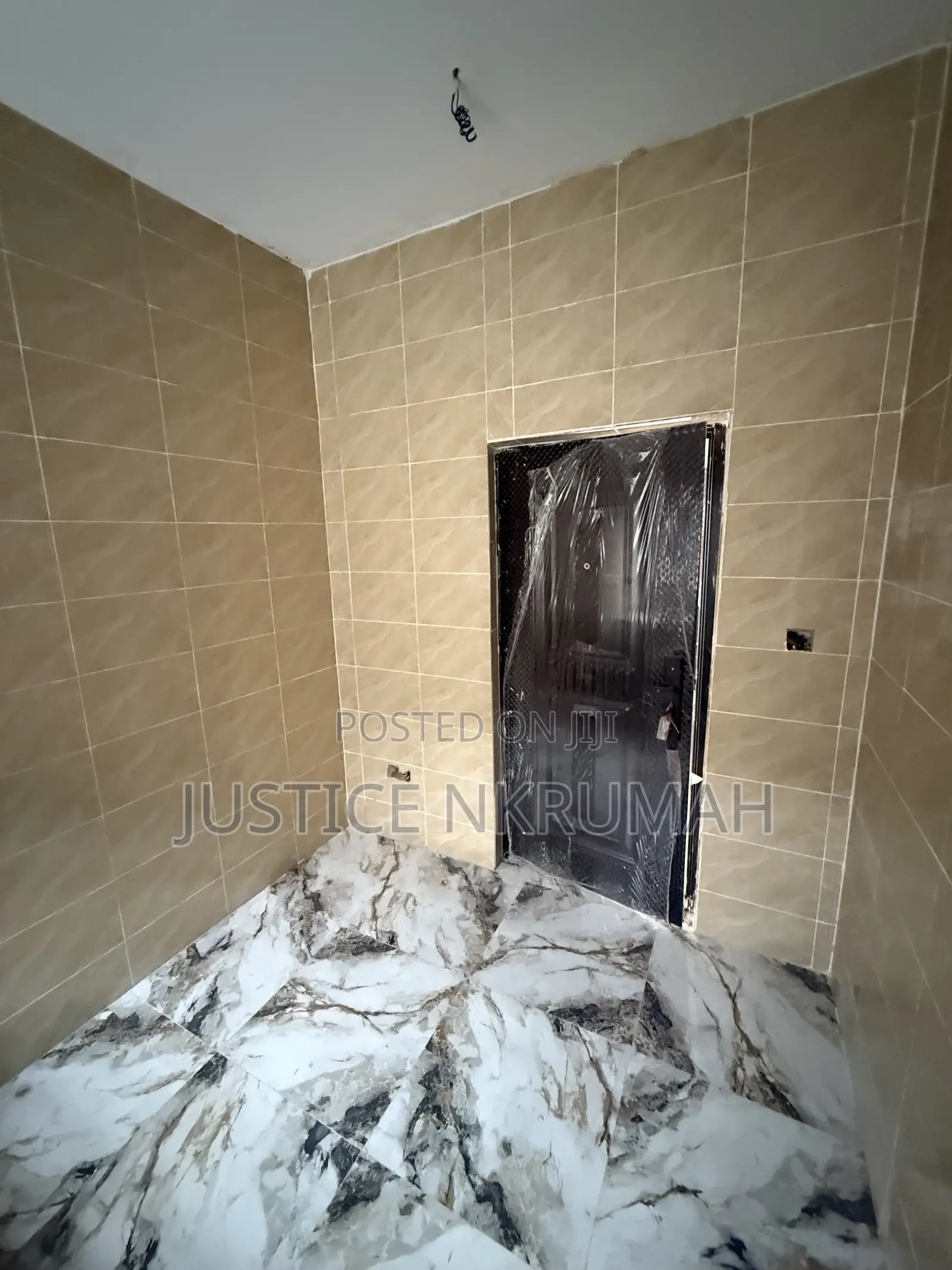 2bdrm Apartment in Mr Justice Estate, Bortiano for rent