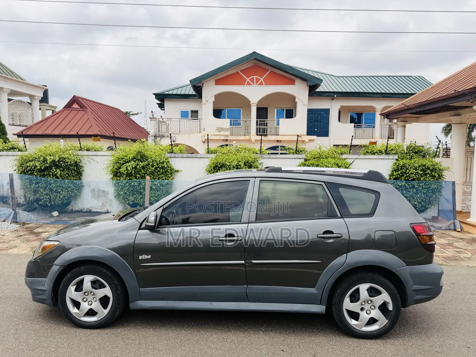 Pontiac Vibe 1.8L 2010 Gray