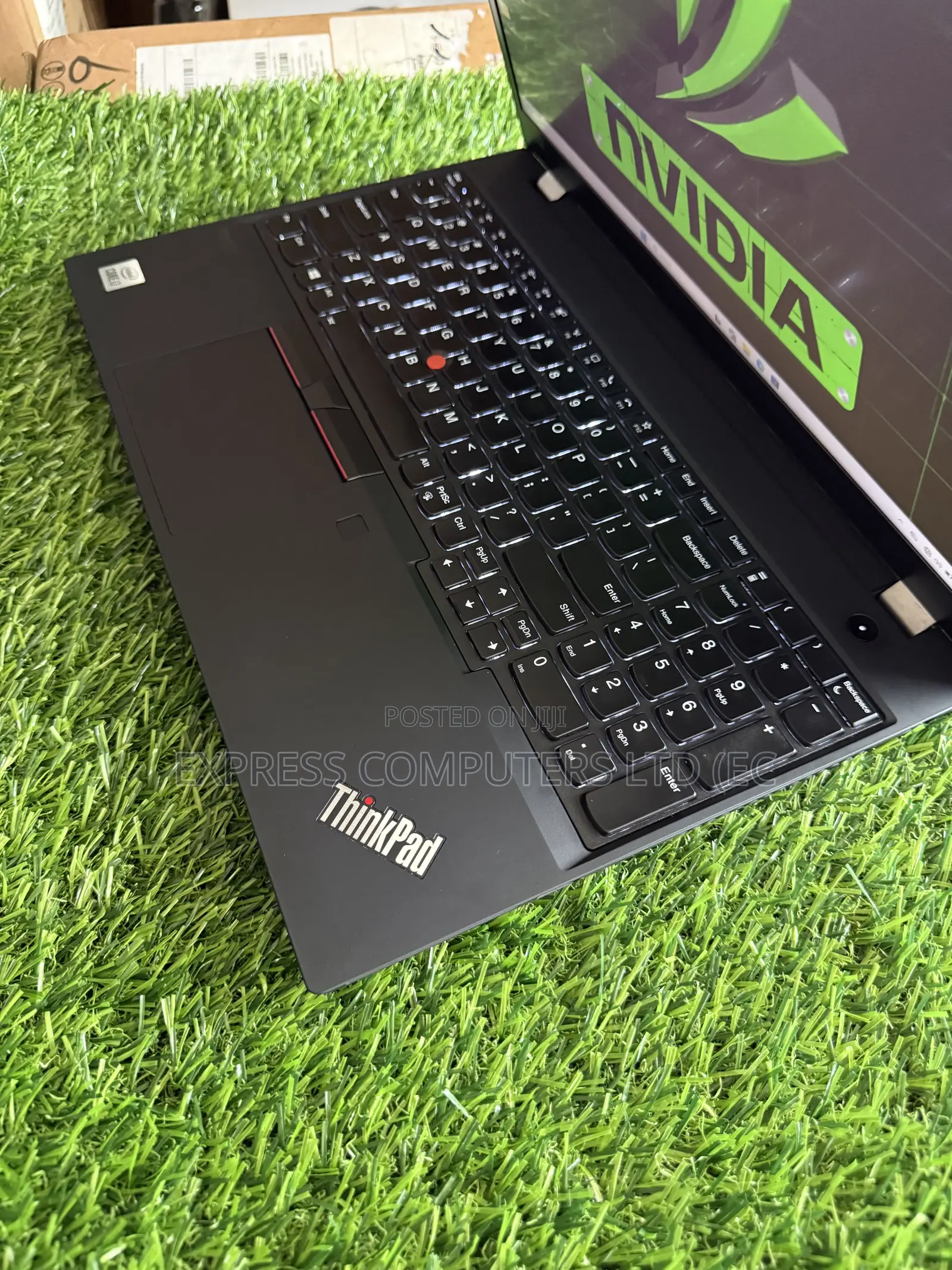 Laptop Lenovo ThinkPad P15s 20GB Intel Core i7 SSD 512GB