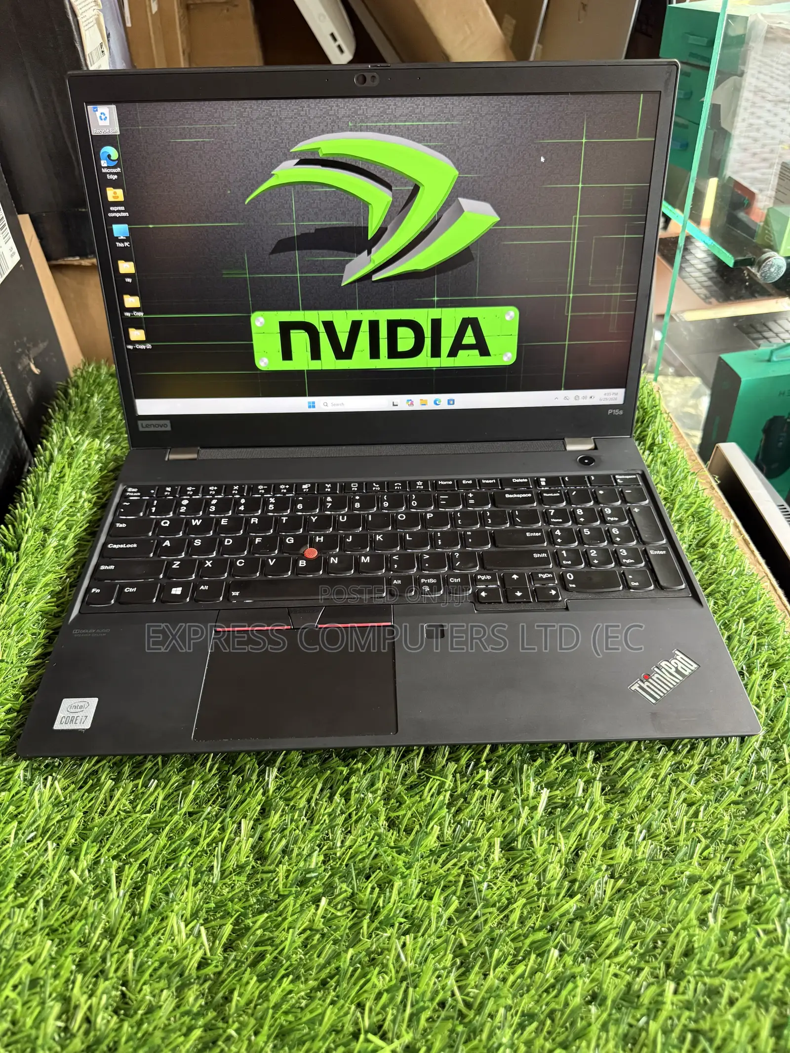 Laptop Lenovo ThinkPad P15s 20GB Intel Core i7 SSD 512GB