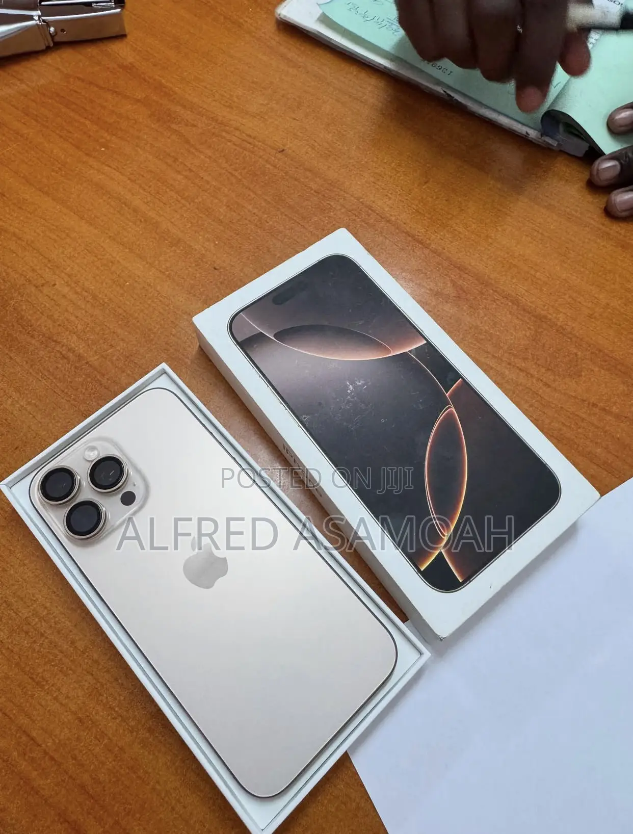Apple iPhone 16 Pro Max 256 GB Gold