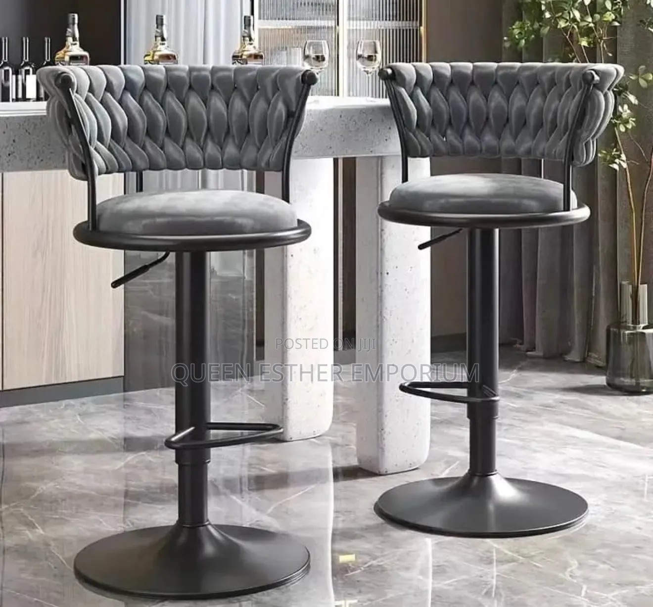 Turn Bar Chair