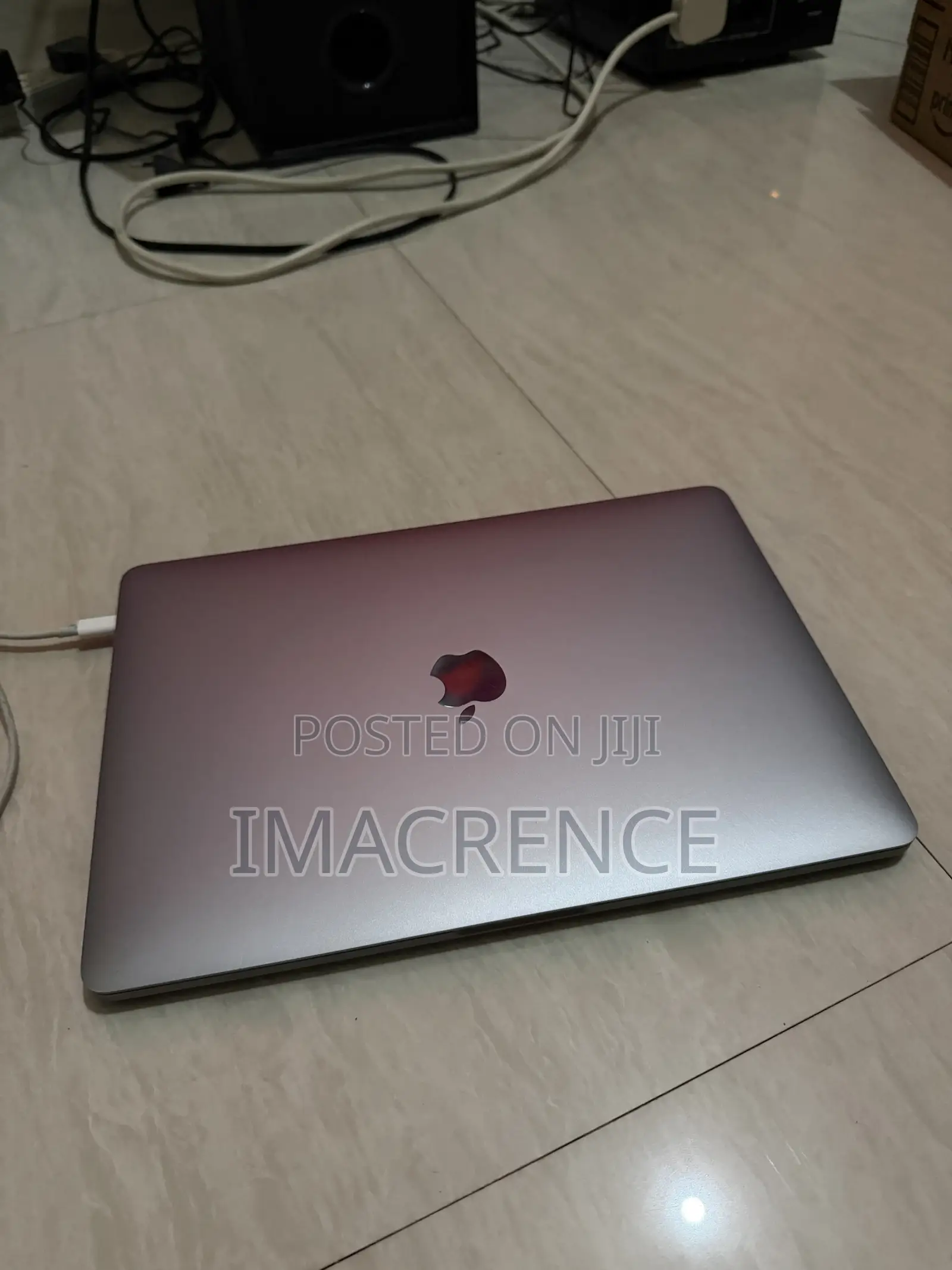 Laptop Apple MacBook Pro 2022 M2 16GB Apple M2 SSD 512GB