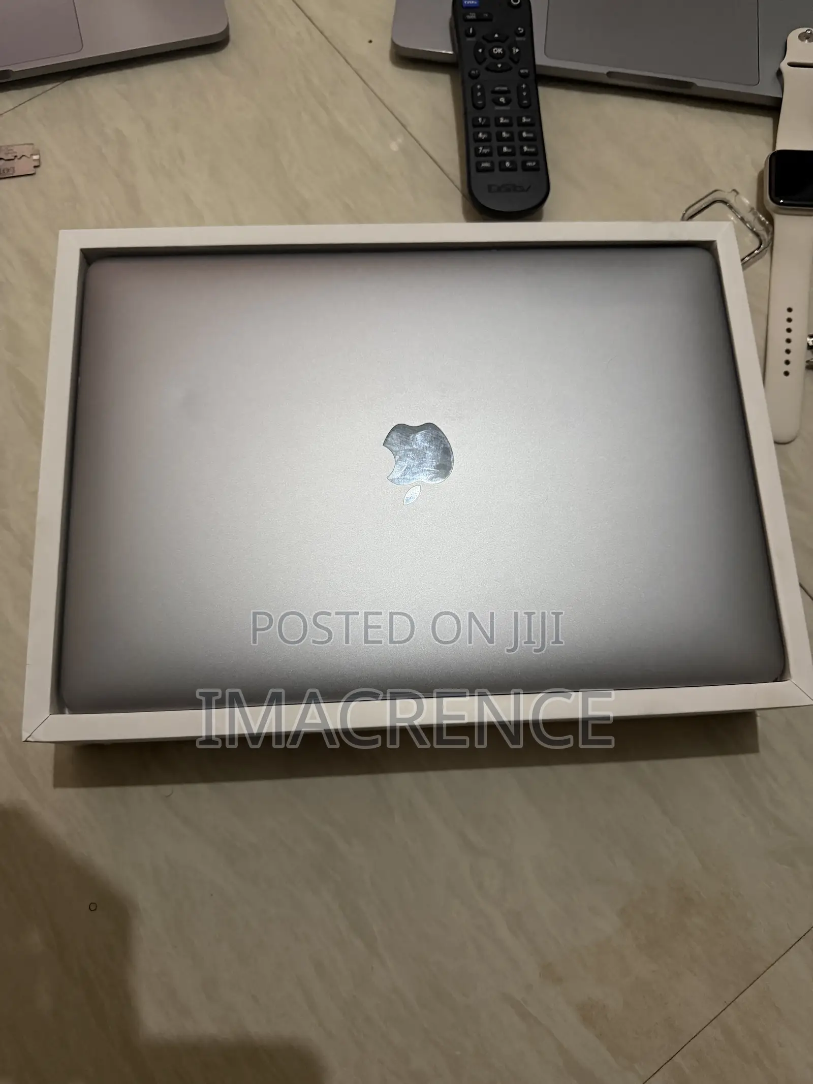 Laptop Apple MacBook Pro 2022 M2 16GB Apple M2 SSD 512GB