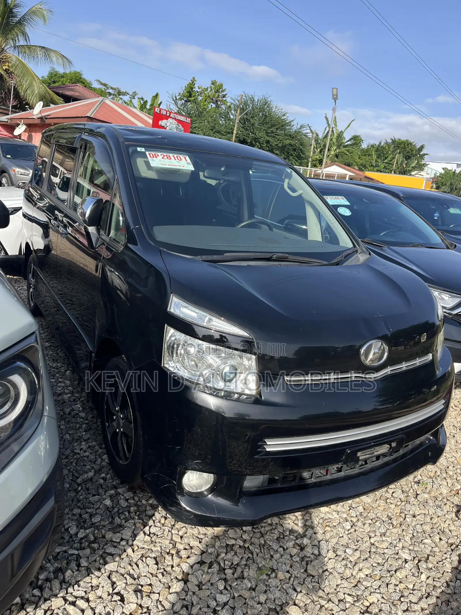 Toyota Voxy 2012 Black