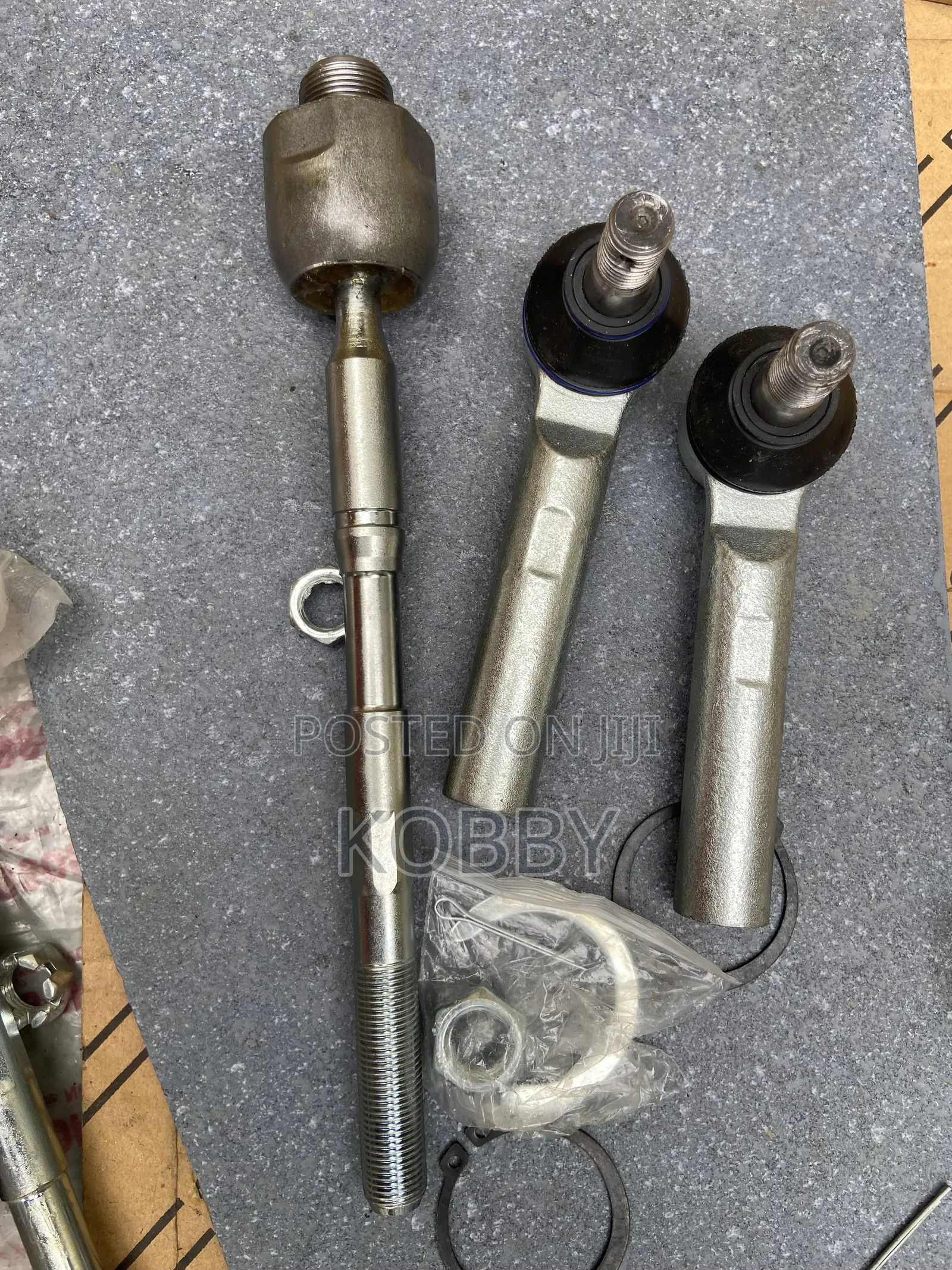 Tacoma 2010,2011,2012,2013,2014,2015,2016,2017,2018 Tie Rod Ends