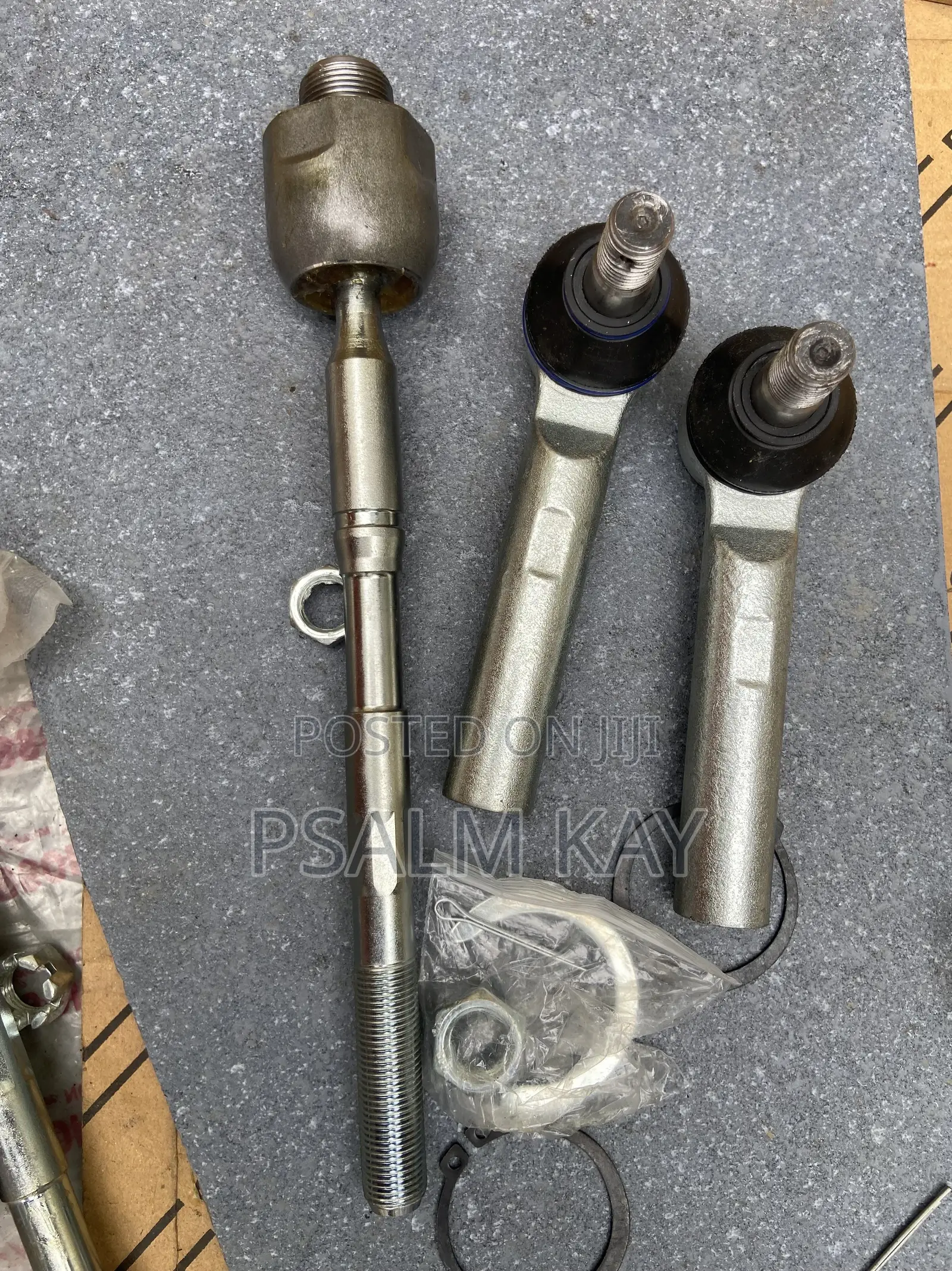 Tacoma 2010,2011,2012,2013,2014,2015,2016,2017,2018 Tie Rod Ends