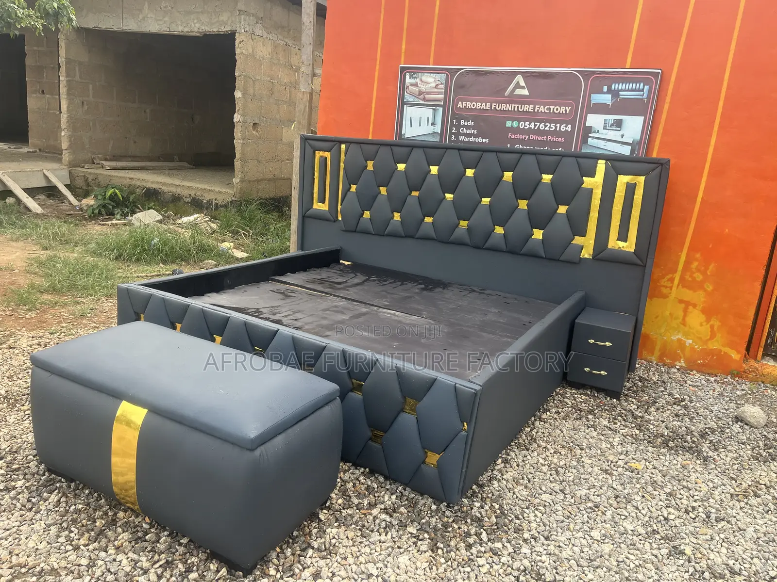 Luxury Queen Size Bed