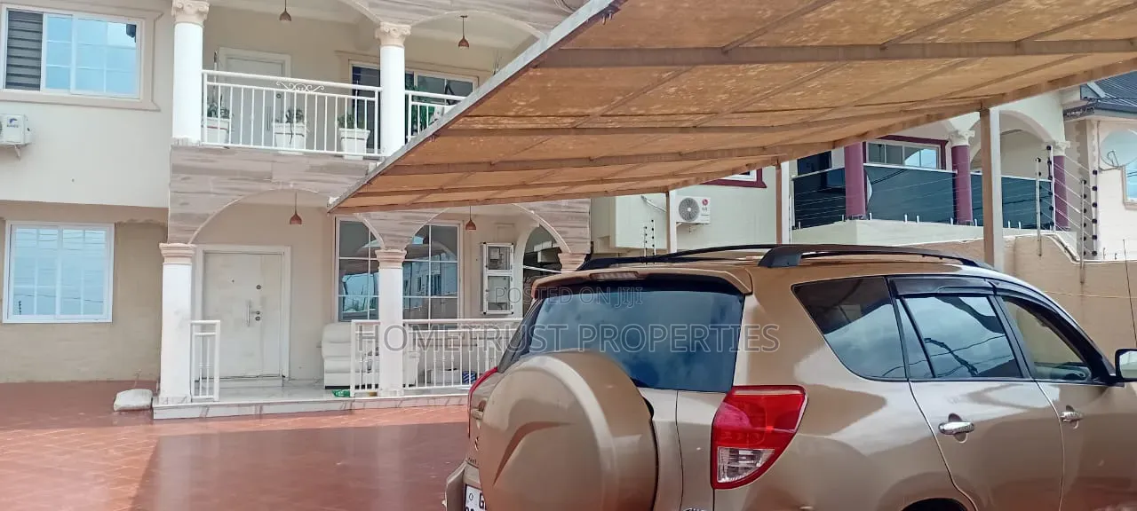 5bdrm Duplex in Achimota Tantra, Mile 7 for rent