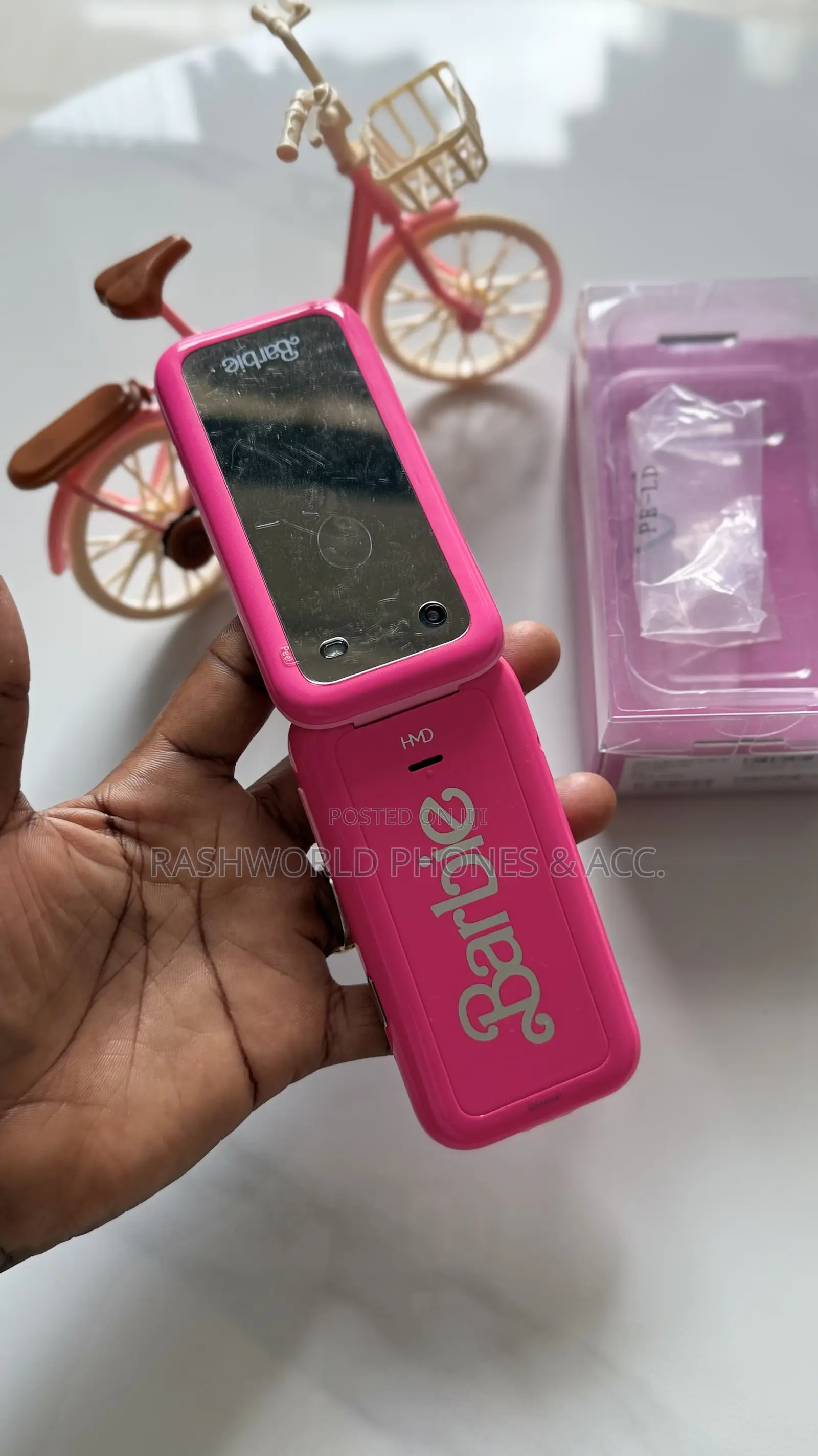 New Nokia 2660 Flip Pink