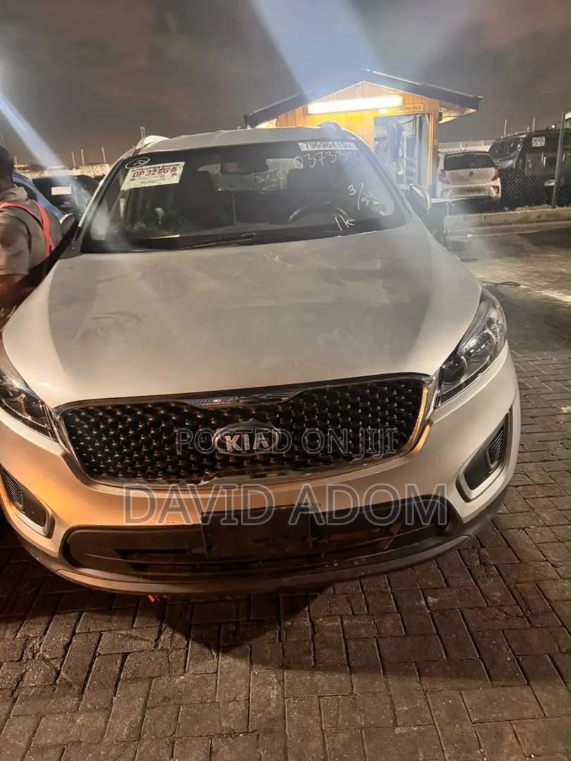 Kia Sorento 4dr SUV 2016 Silver