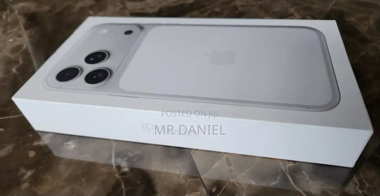 New Apple iPhone 17 Pro Max 1 TB Silver