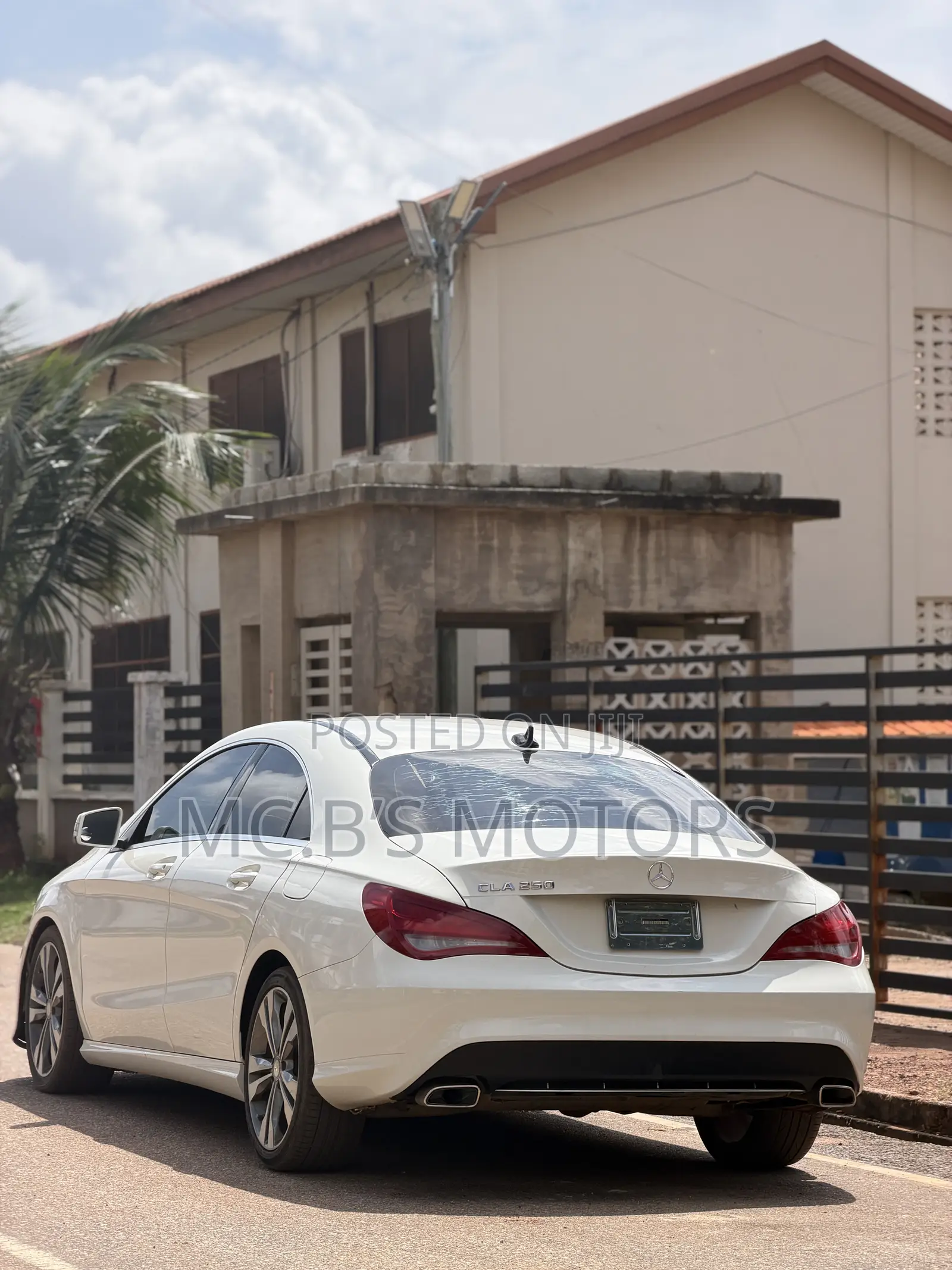 Mercedes-Benz CLA-Class 2018 White