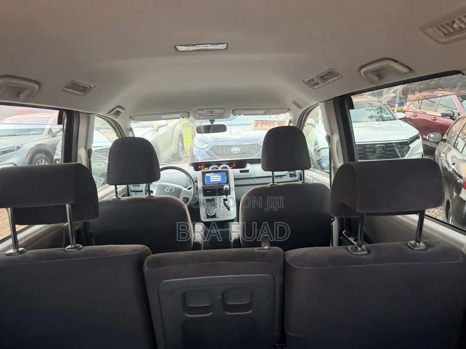 Toyota Voxy 2012 Blue