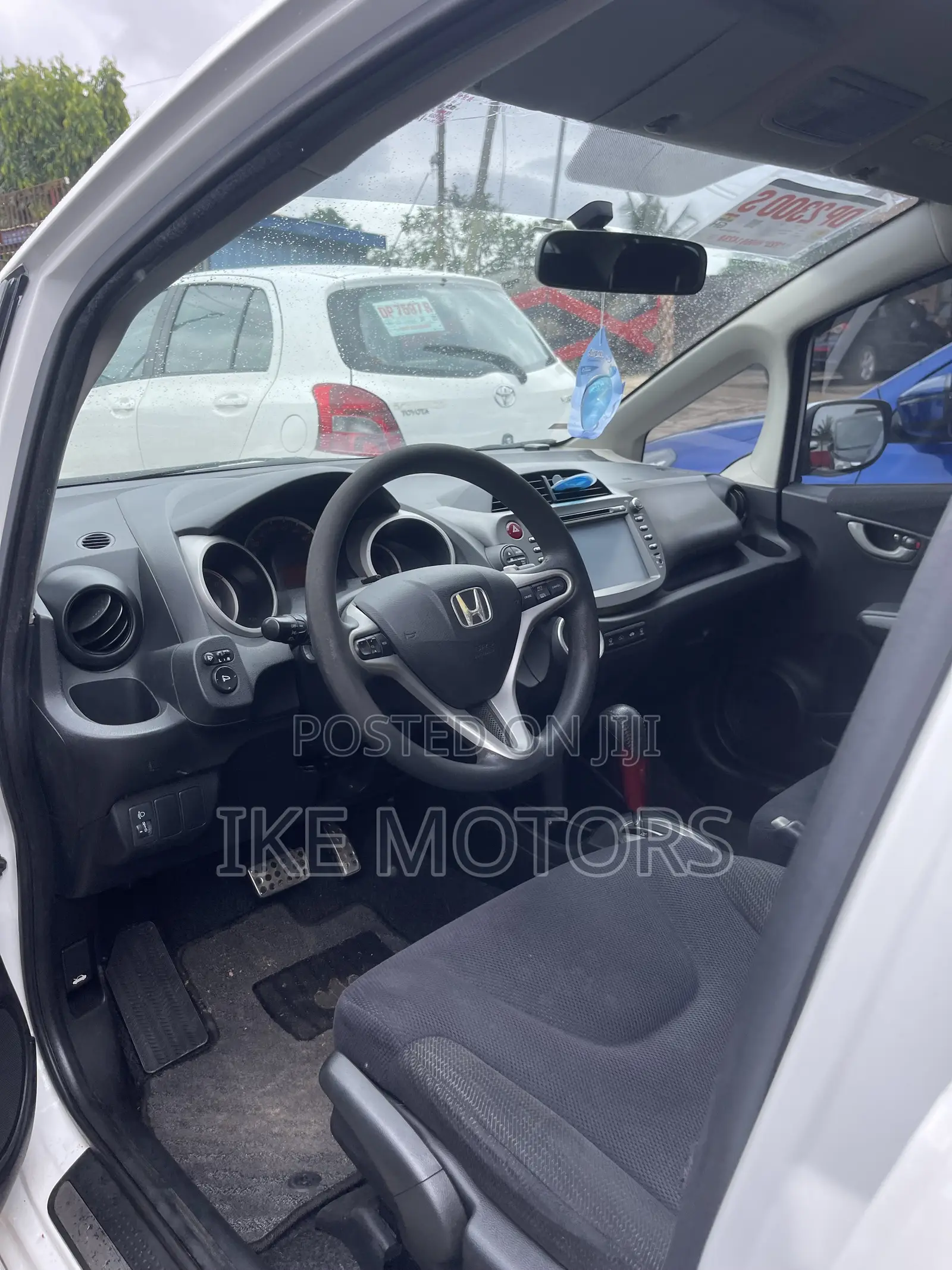Honda Fit Automatic 2012 White