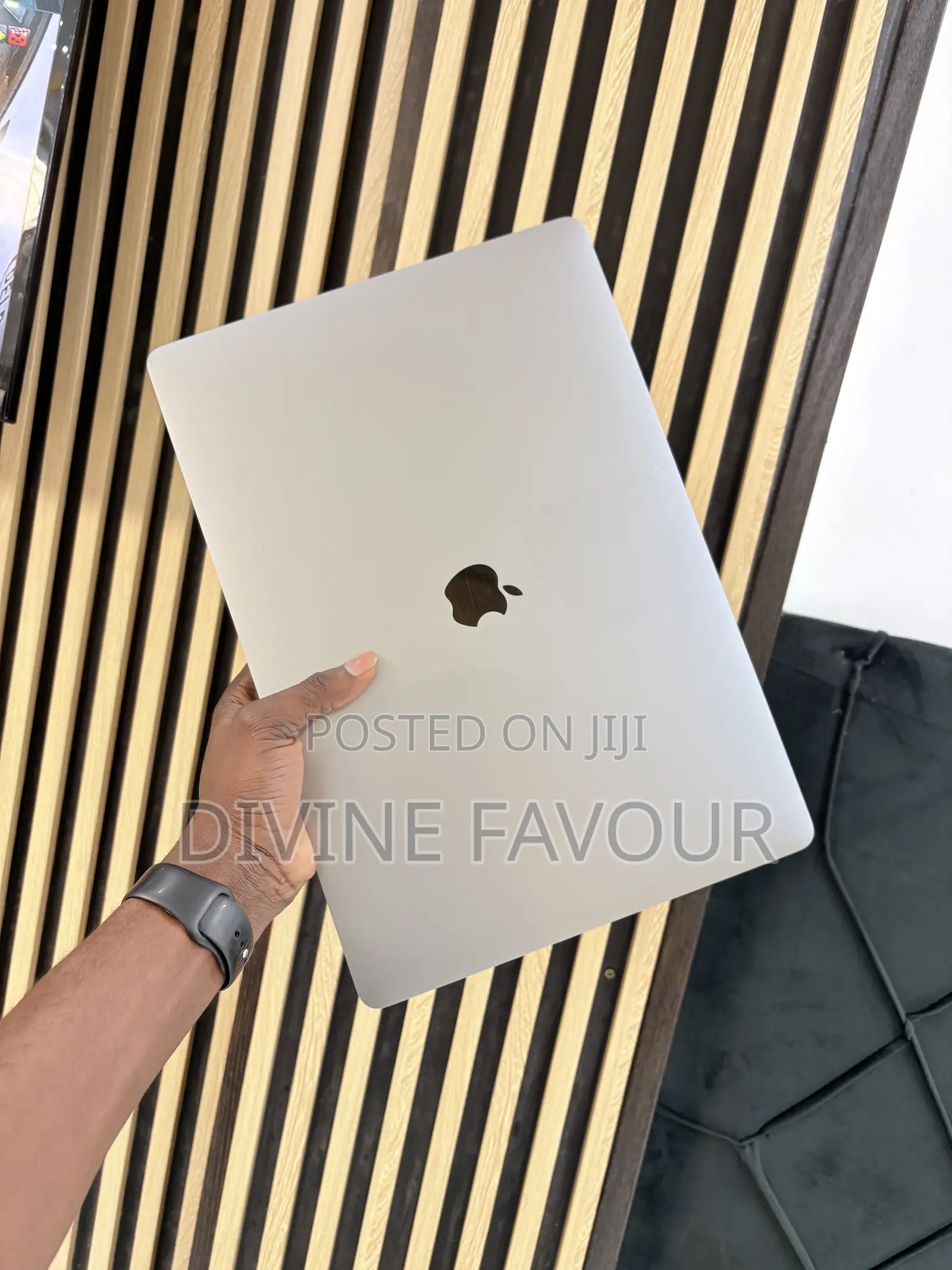 Laptop Apple MacBook Pro 2019 64GB Intel Core i9 SSD 1T