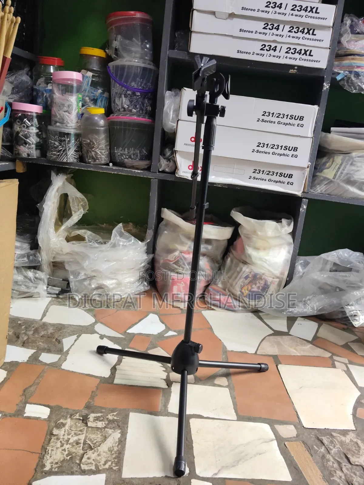 Pro Microphone Stand