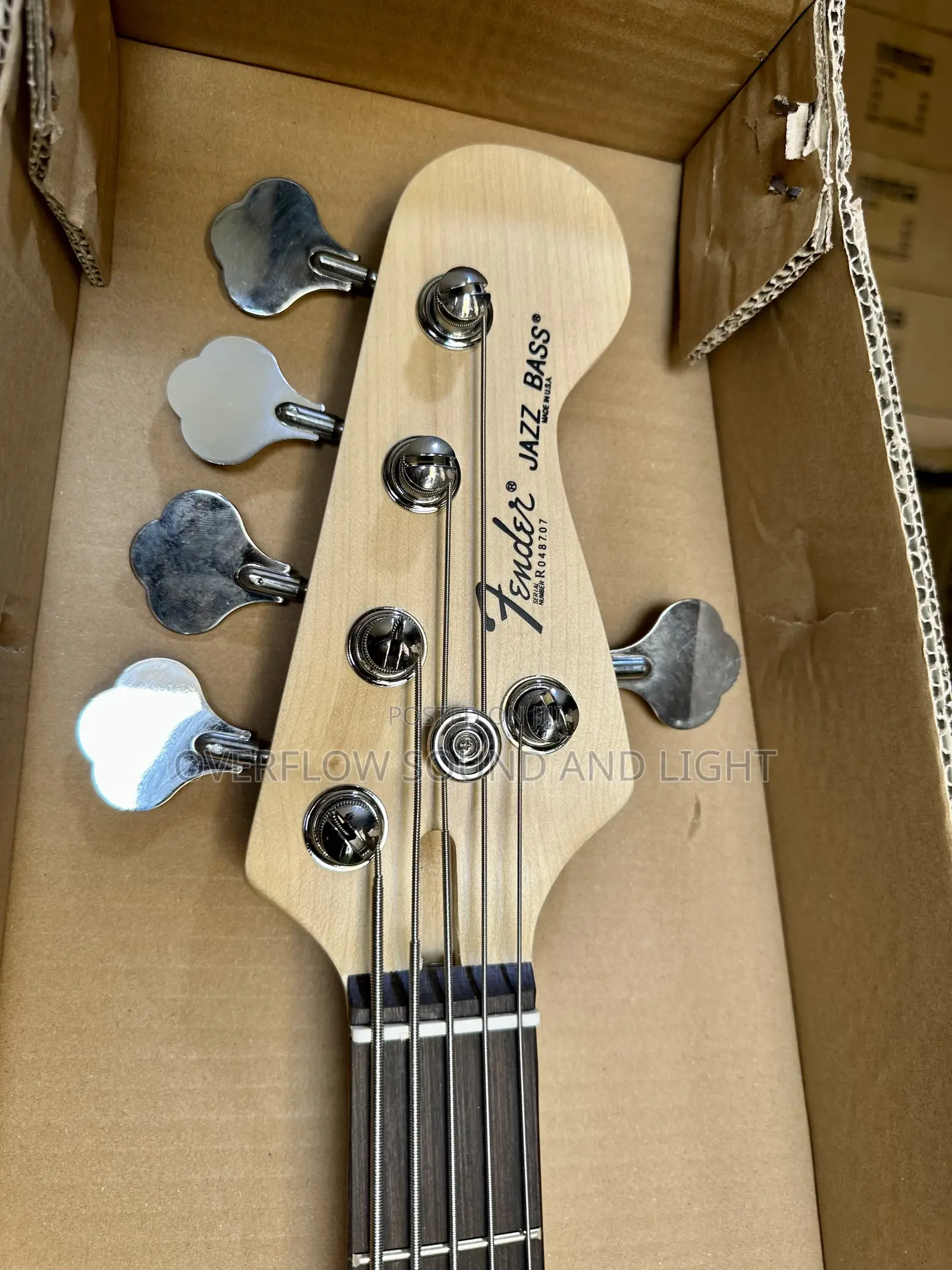 Fender 5 Strings Passive Jazz Bass Guitar ( 3 Knobs) Black