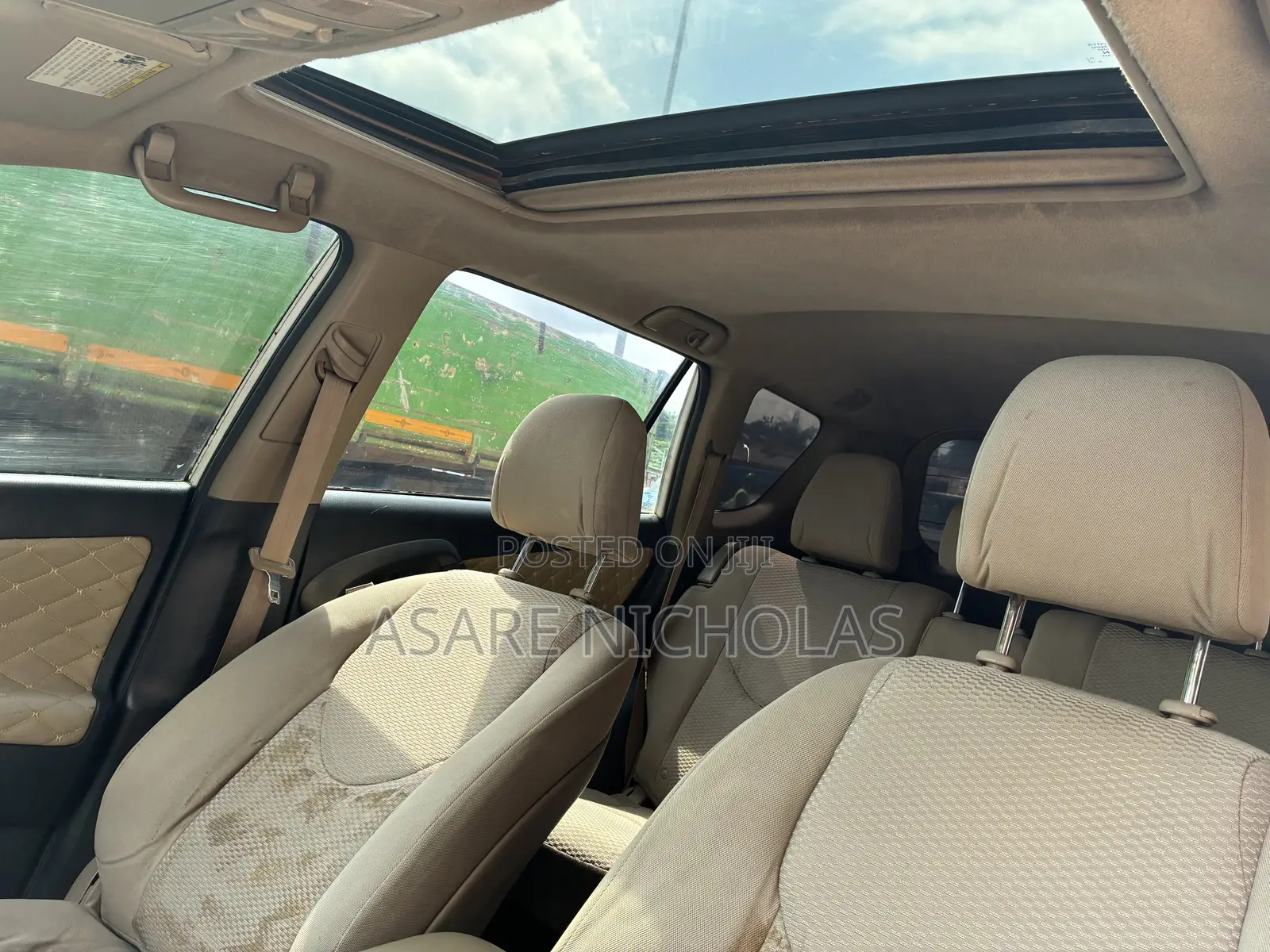 Toyota RAV4 2010 White