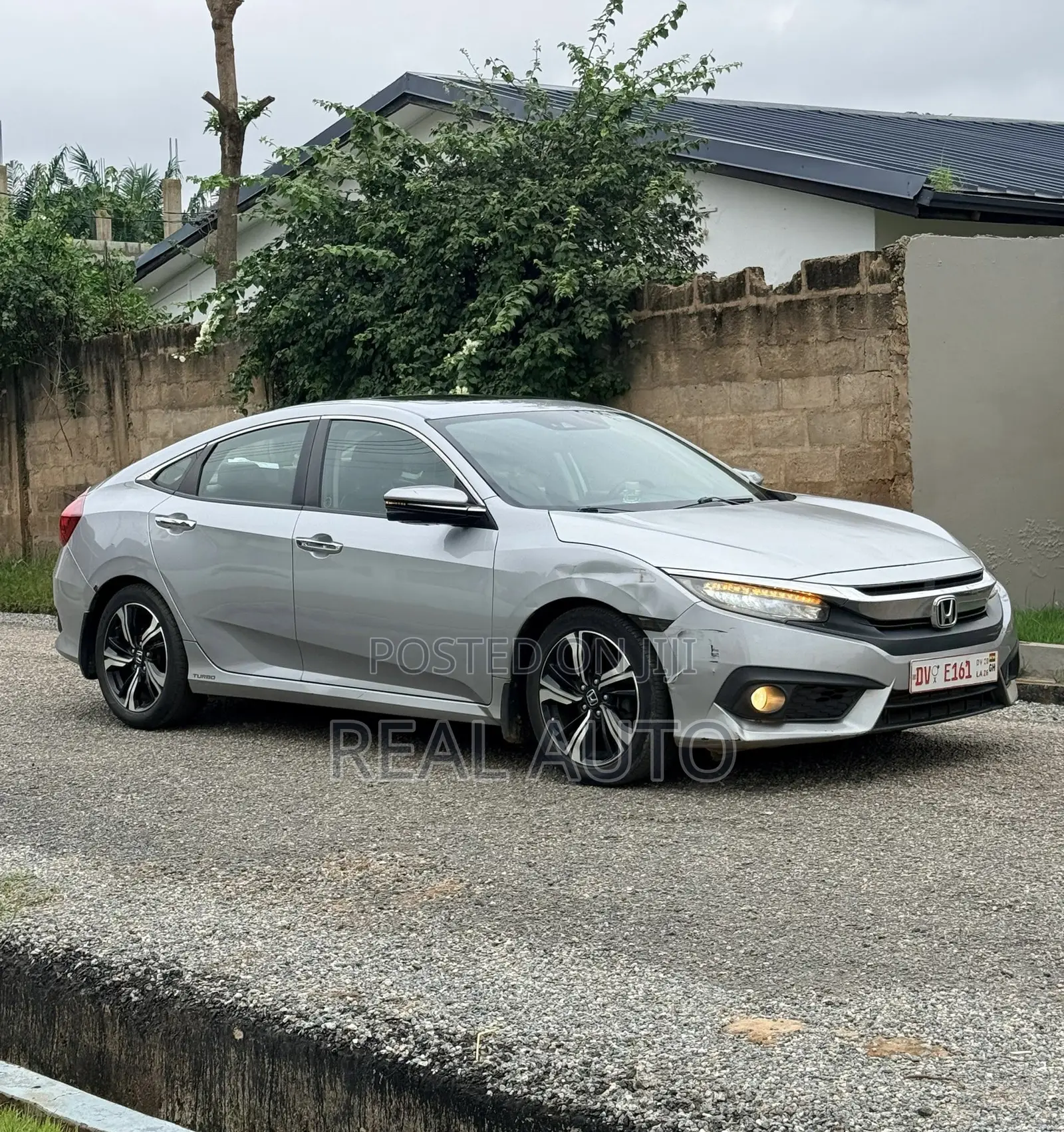 Honda Civic Touring 4dr Sedan (1.5L 4cyl) 2017 Silver