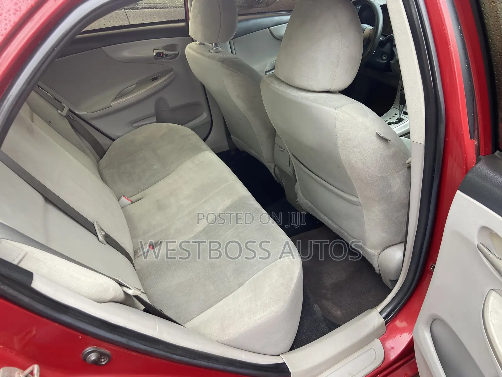 Toyota Corolla LE Special Edition 4dr Sedan (1.8L 4cyl 4A) 2013 Red