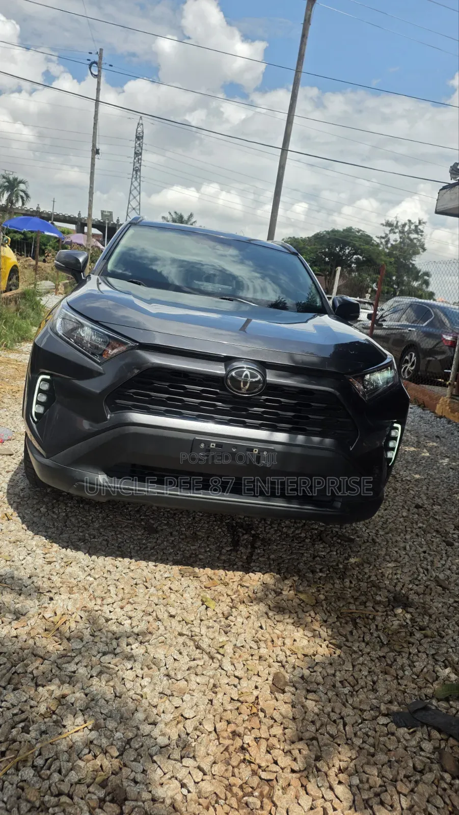 Toyota RAV4 2021 Gray
