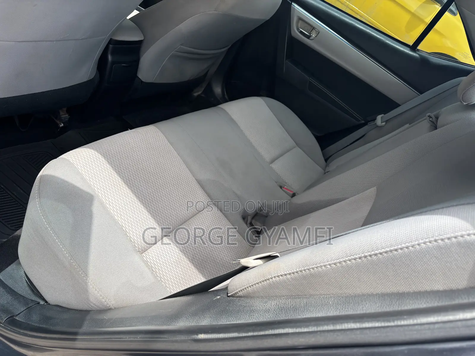 Toyota Corolla LE Eco 4dr Sedan (1.8L 4cyl CVT) 2015 Gray
