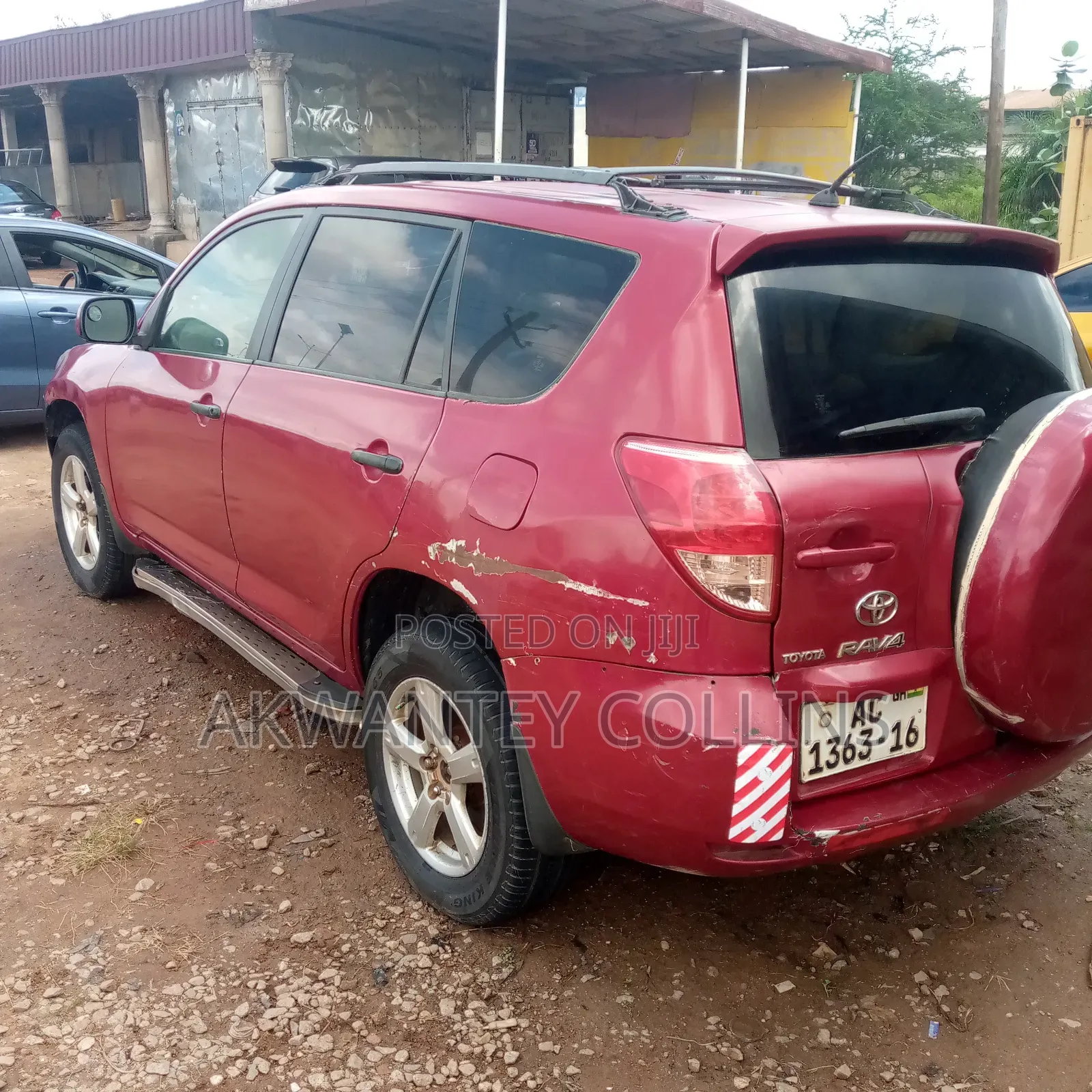 Toyota RAV4 2010 Red