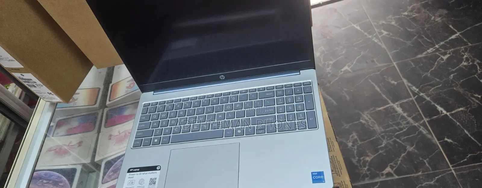 New Laptop HP 15-fd0290ns 8GB Intel Core i7 SSD 512GB