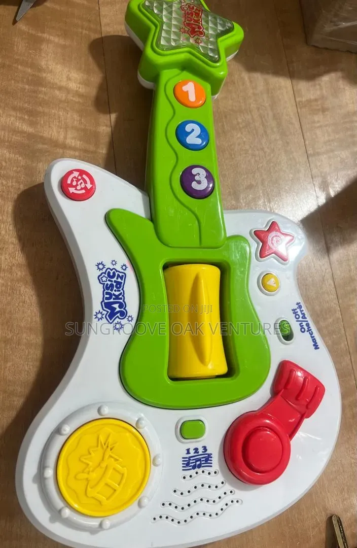 Music Kidz Learning Guitar