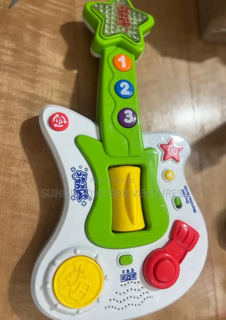 Music Kidz Learning Guitar