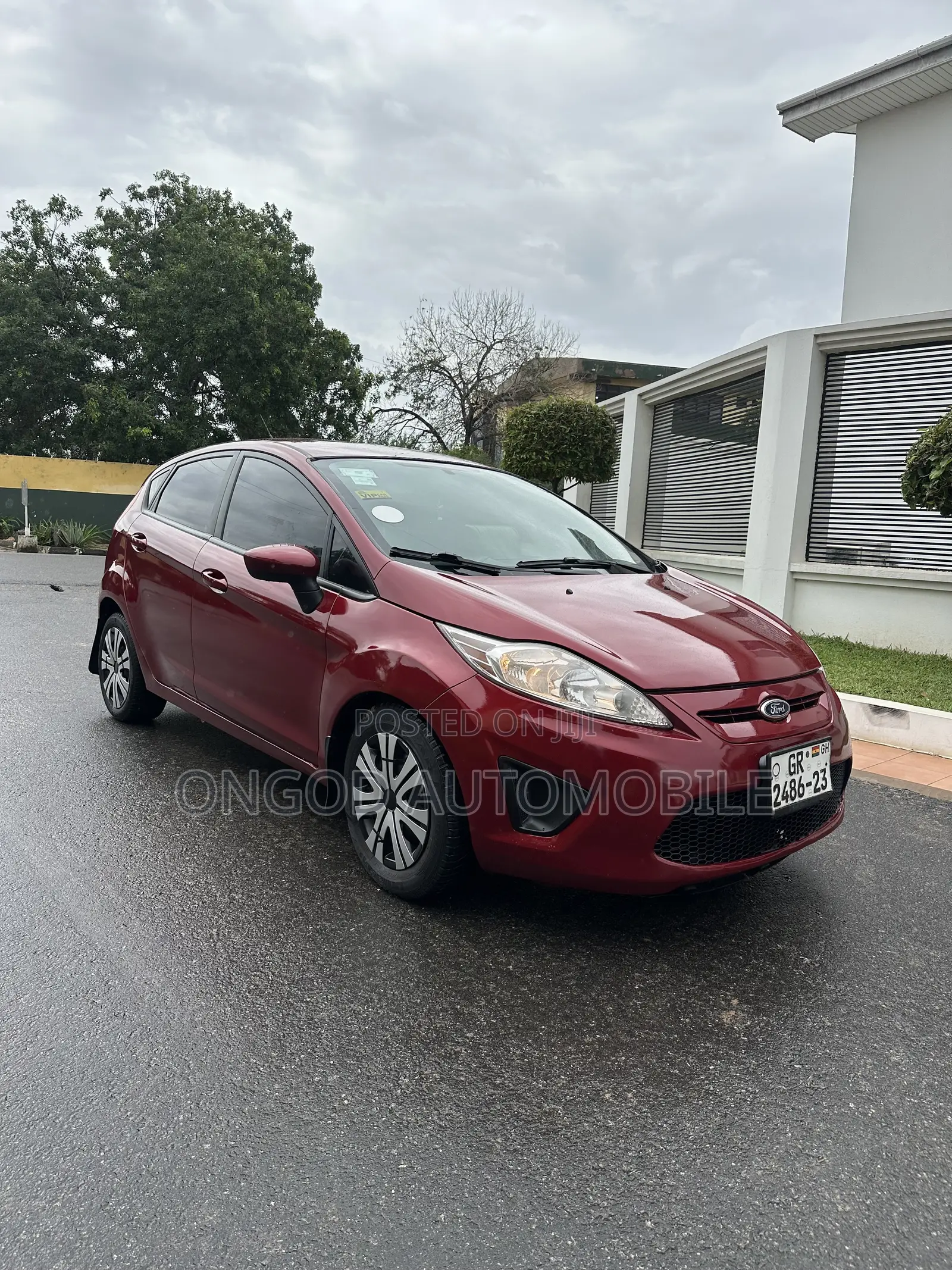 Ford Fiesta SE 4dr Hatchback (1.6L 4cyl 5M) 2014 Red