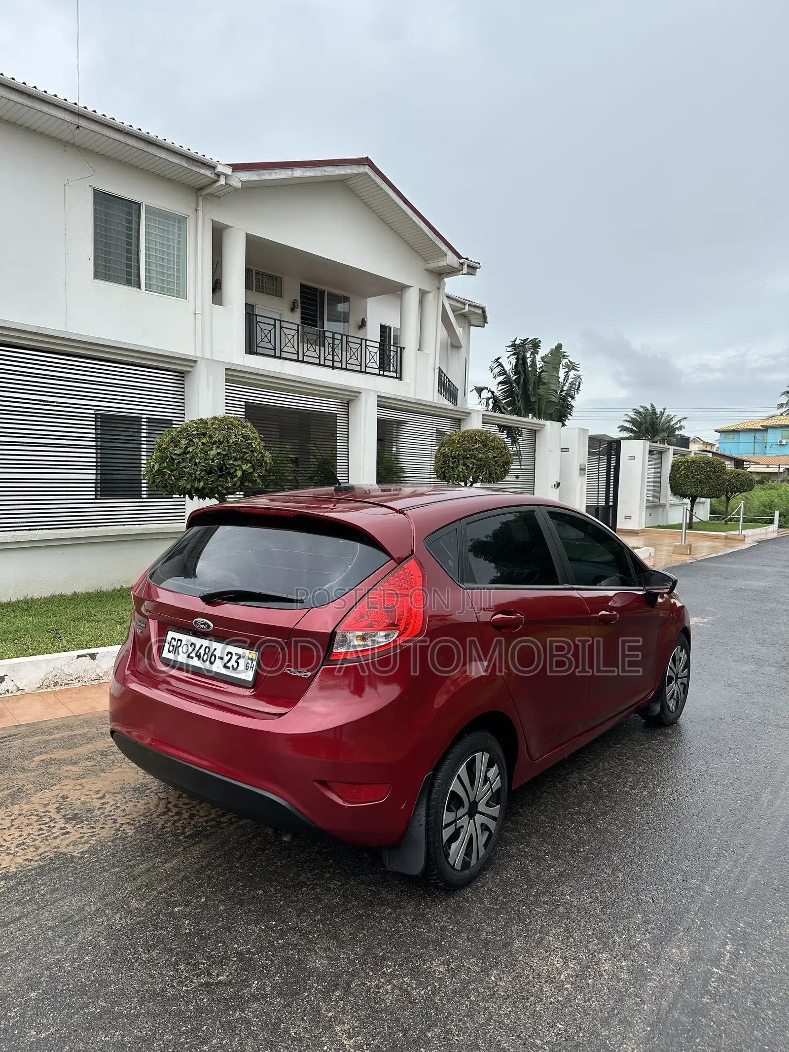 Ford Fiesta SE 4dr Hatchback (1.6L 4cyl 5M) 2014 Red
