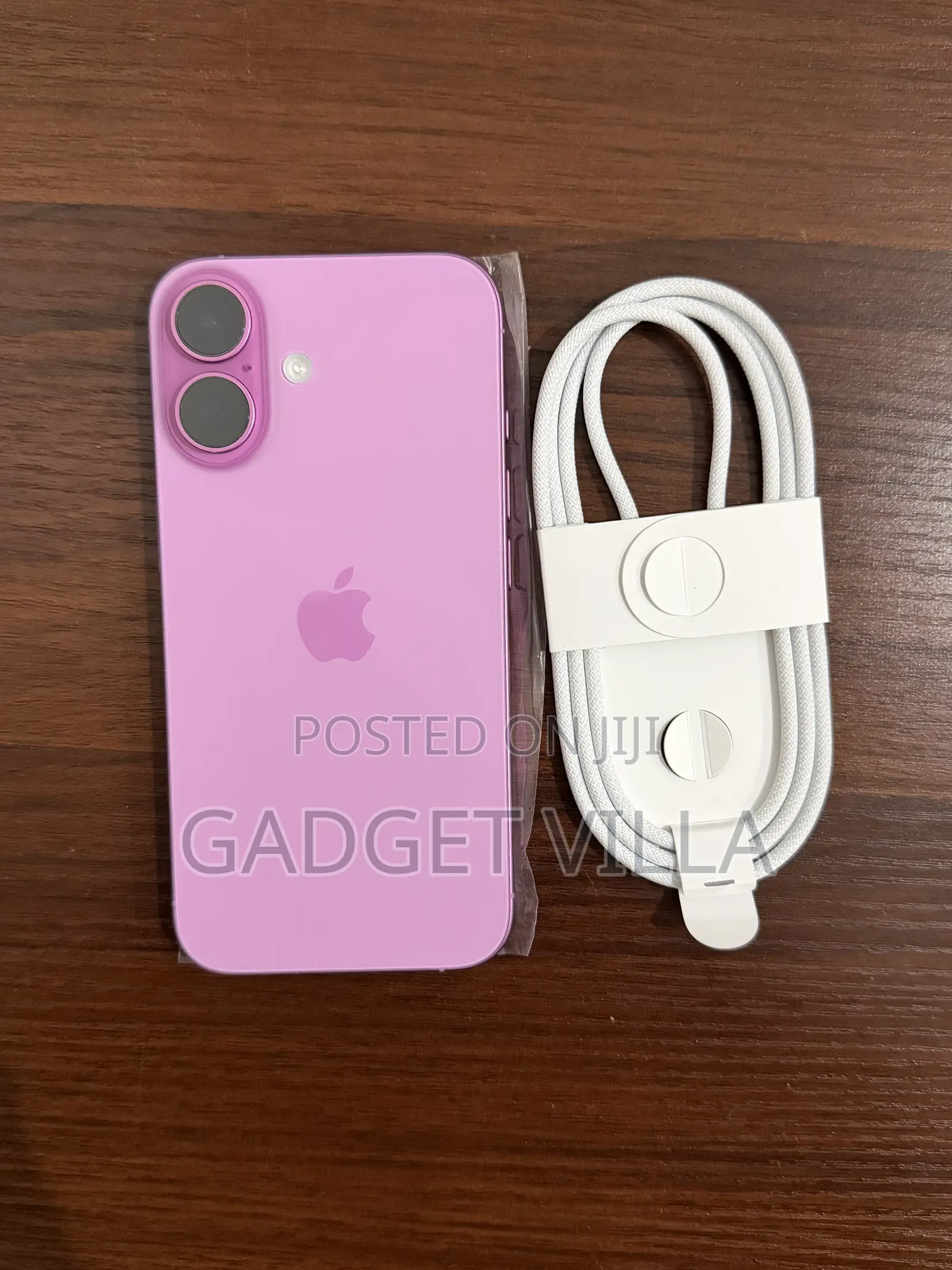 New Apple iPhone 16 128 GB Pink
