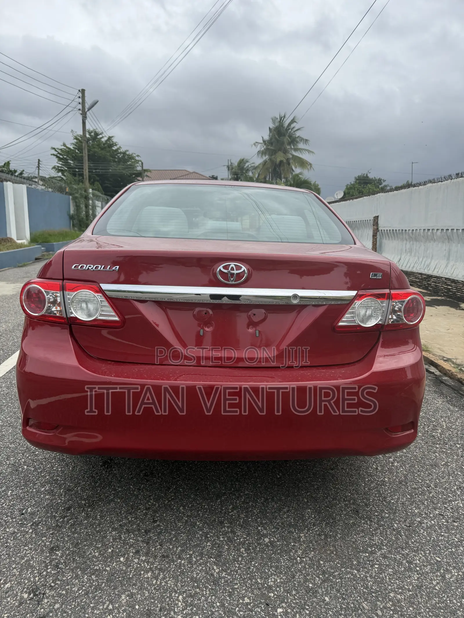Toyota Corolla L 4dr Sedan (1.8L 4cyl 5M) 2013 Beige