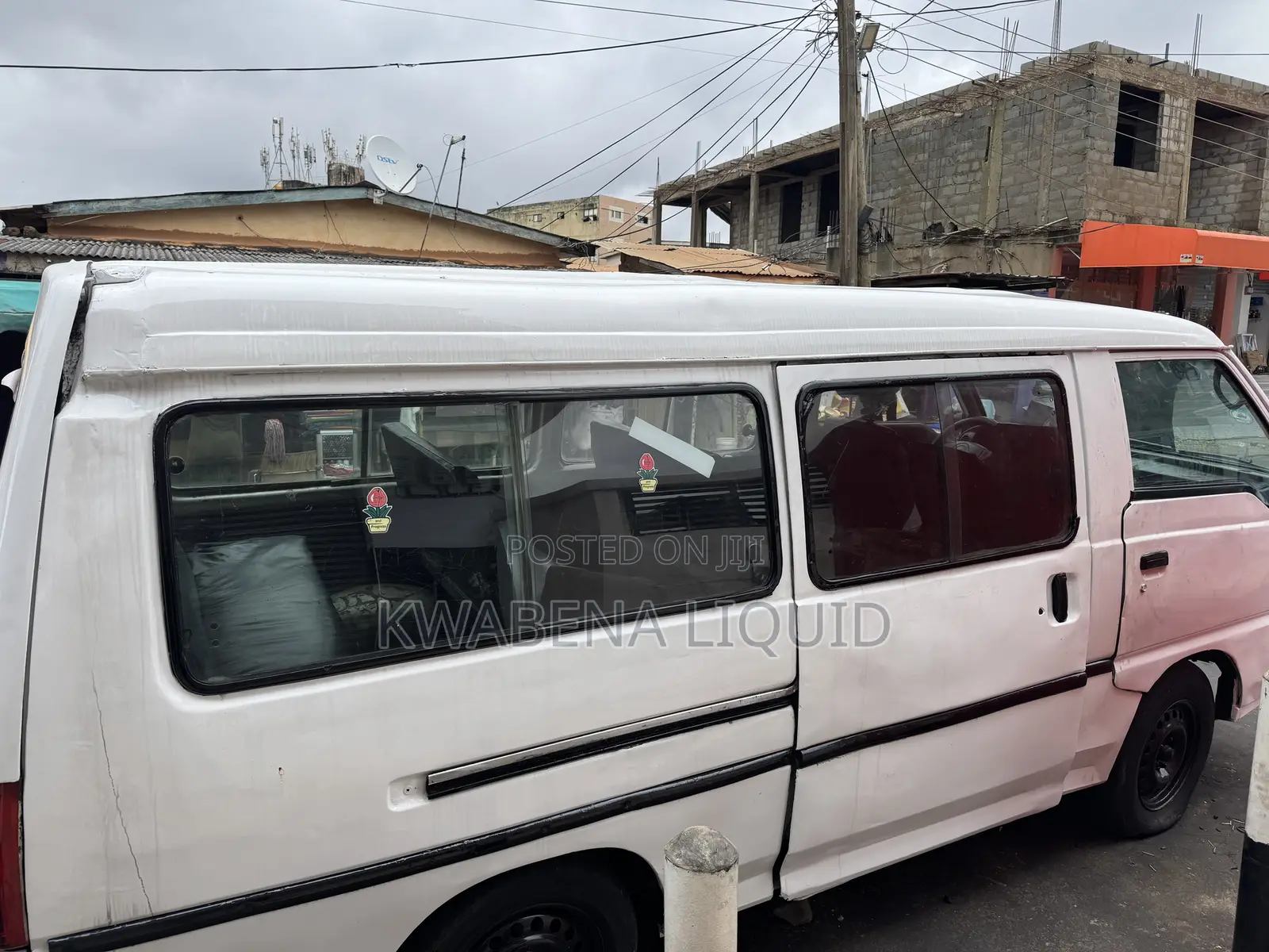 Hyundai H-100 2004 White