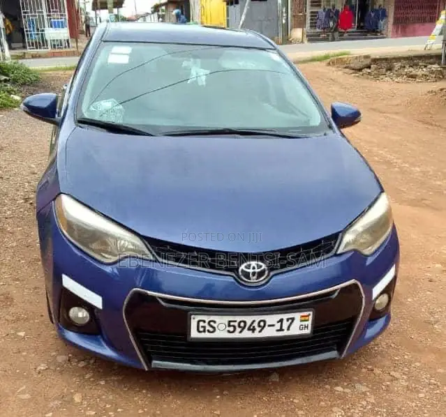 Toyota Corolla 2014 Blue
