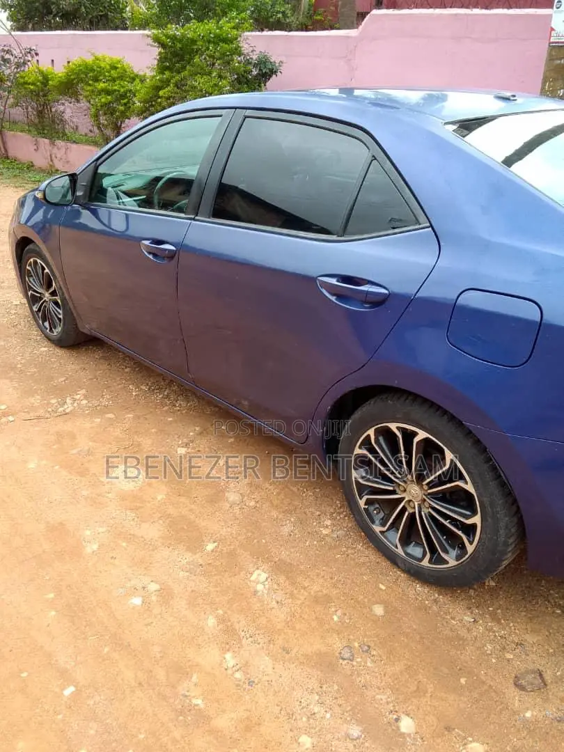 Toyota Corolla 2014 Blue