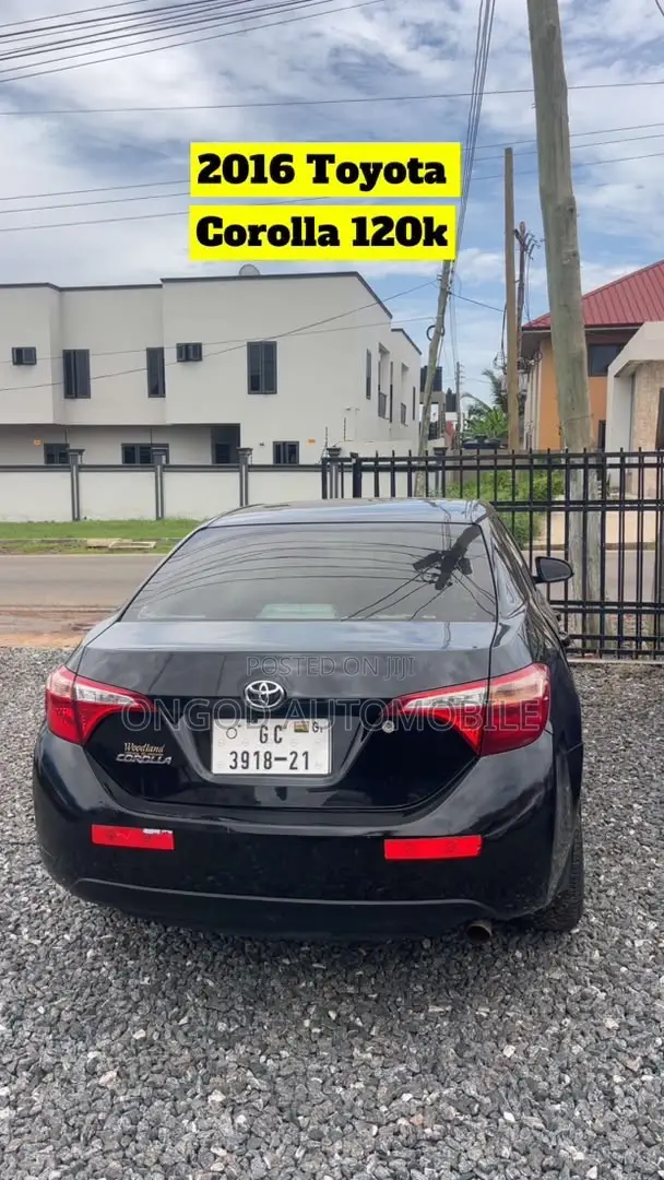 Toyota Corolla LE 4dr Sedan (1.8L 4cyl CVT) 2016 Black