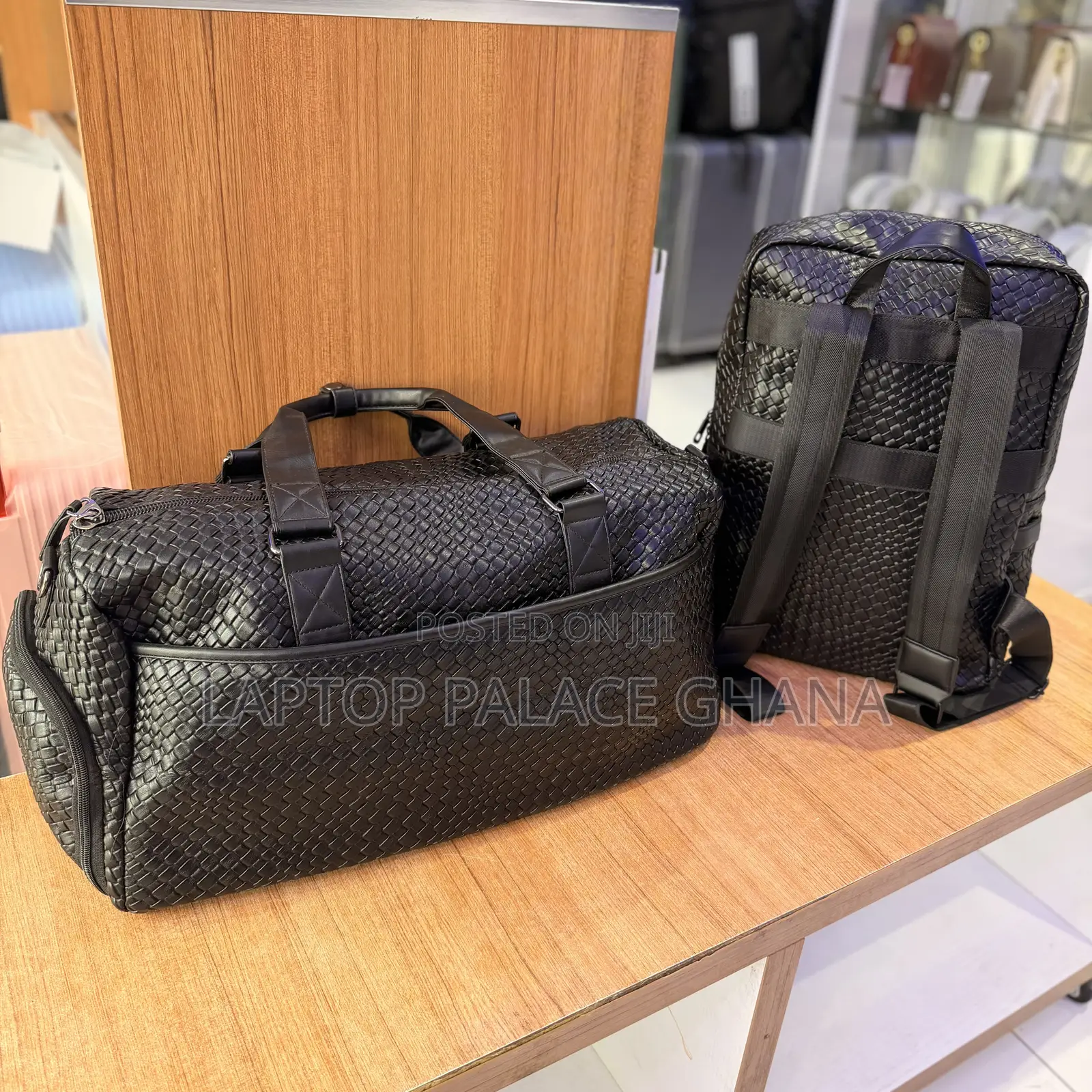 Binnuo Backpack + Duffle Bag