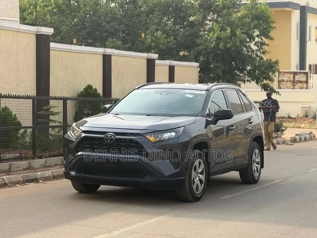 Toyota RAV4 2021 Gray