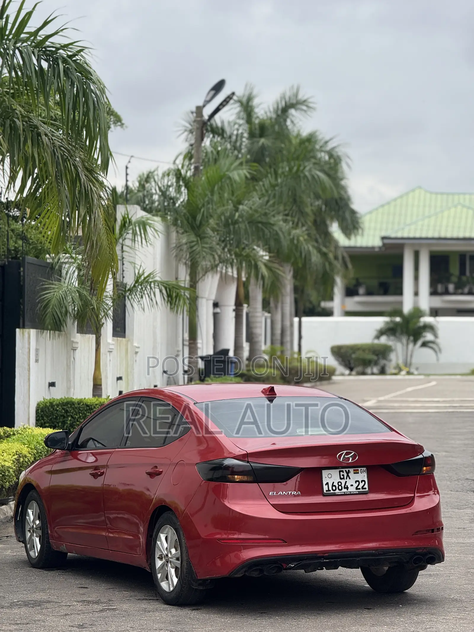 Hyundai Elantra ECO Sedan FWD (1.4L 4cyl 7A) 2017 Red
