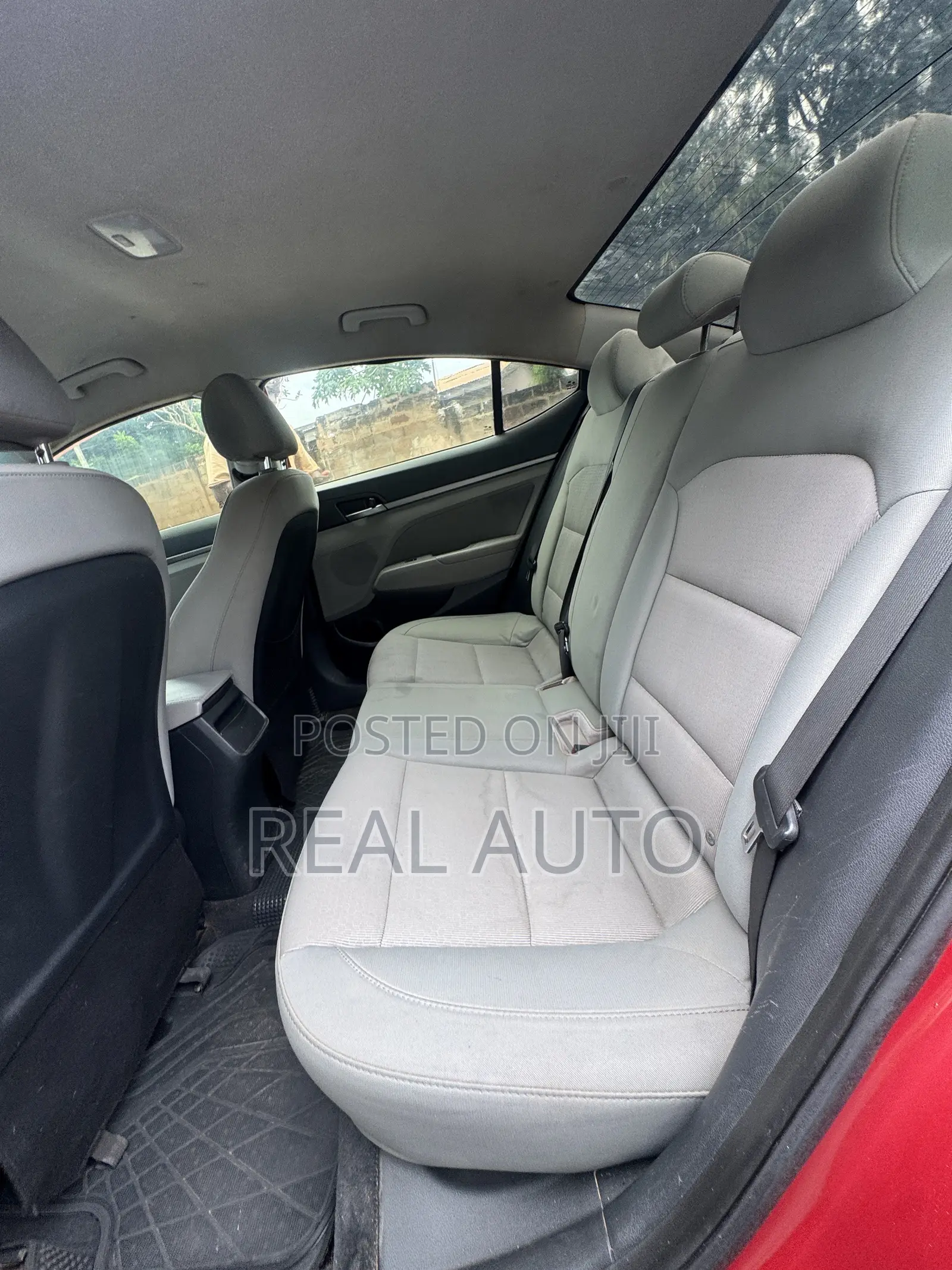 Hyundai Elantra ECO Sedan FWD (1.4L 4cyl 7A) 2017 Red