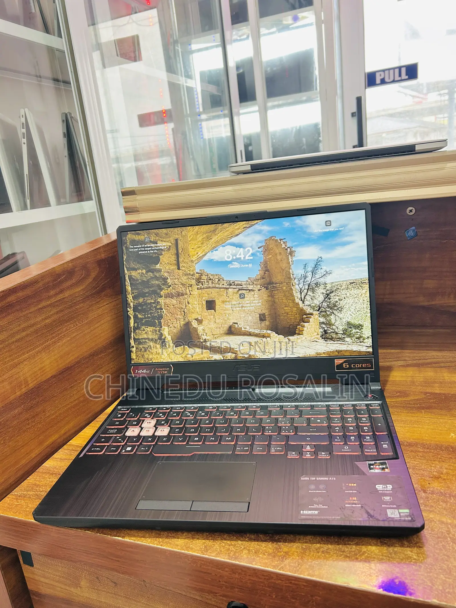 Laptop Asus TUF Gaming A15 16GB AMD Ryzen 5 SSD 1T