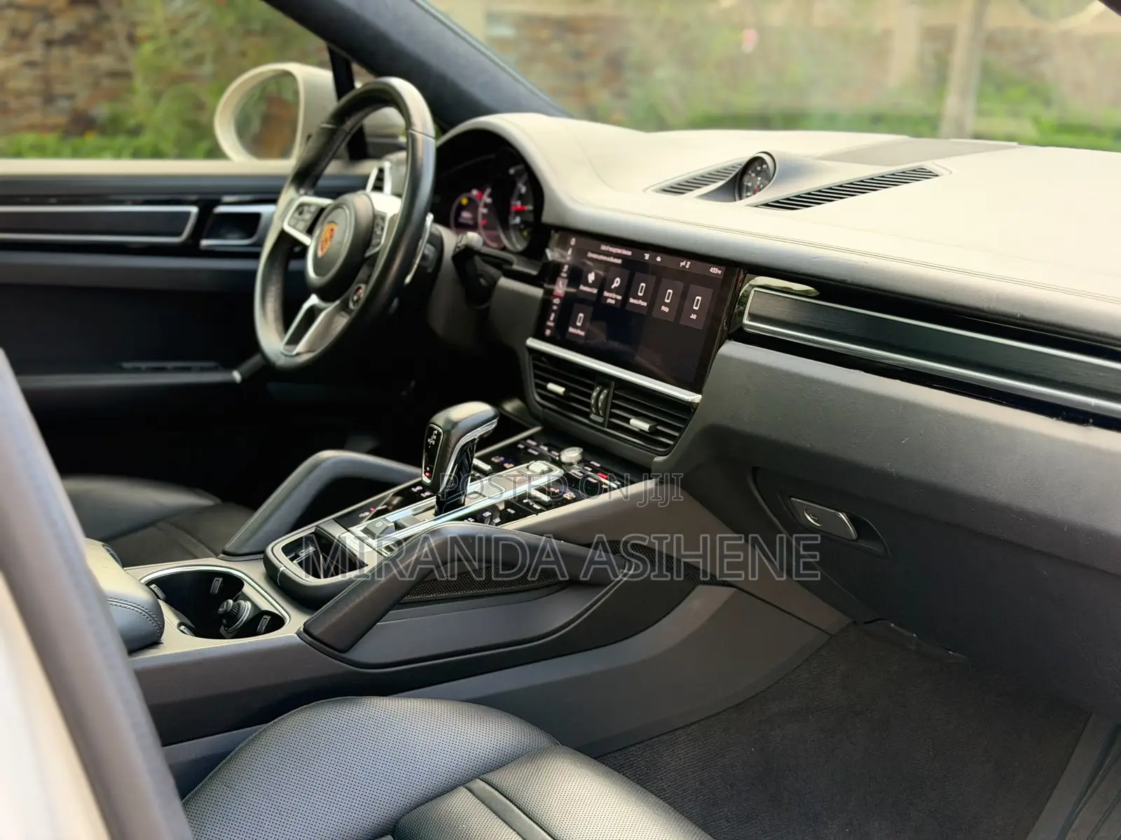 Porsche Cayenne 2023 Beige