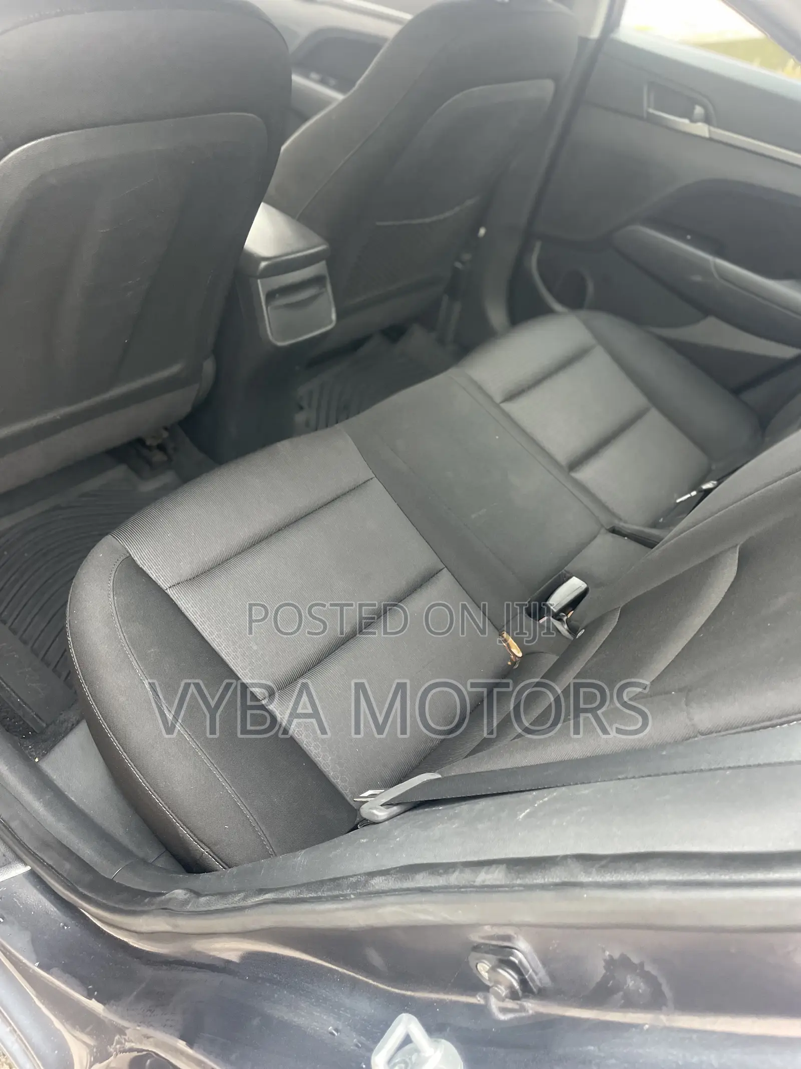 Hyundai Elantra Value Edition 2018 Gray