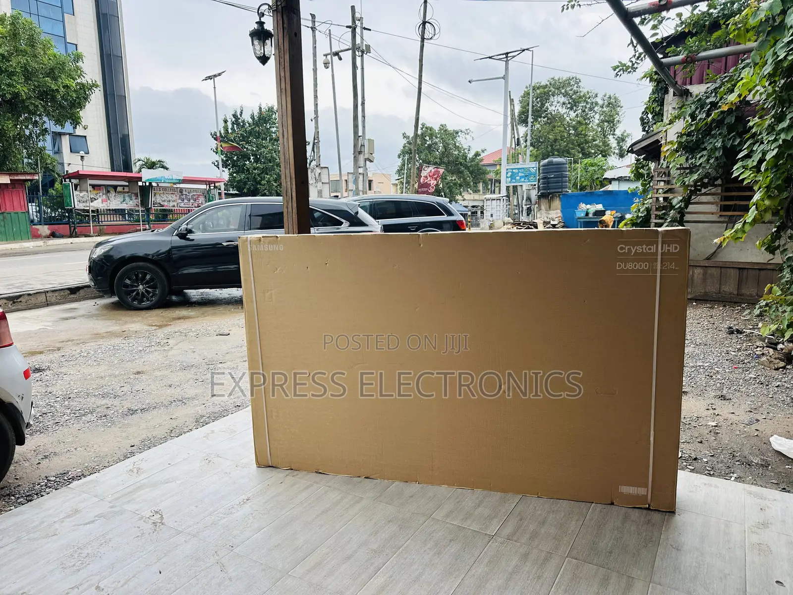 Ultra Slim Sleek Samsung 85 Inch Qled Q80c Smart Tv (2023)
