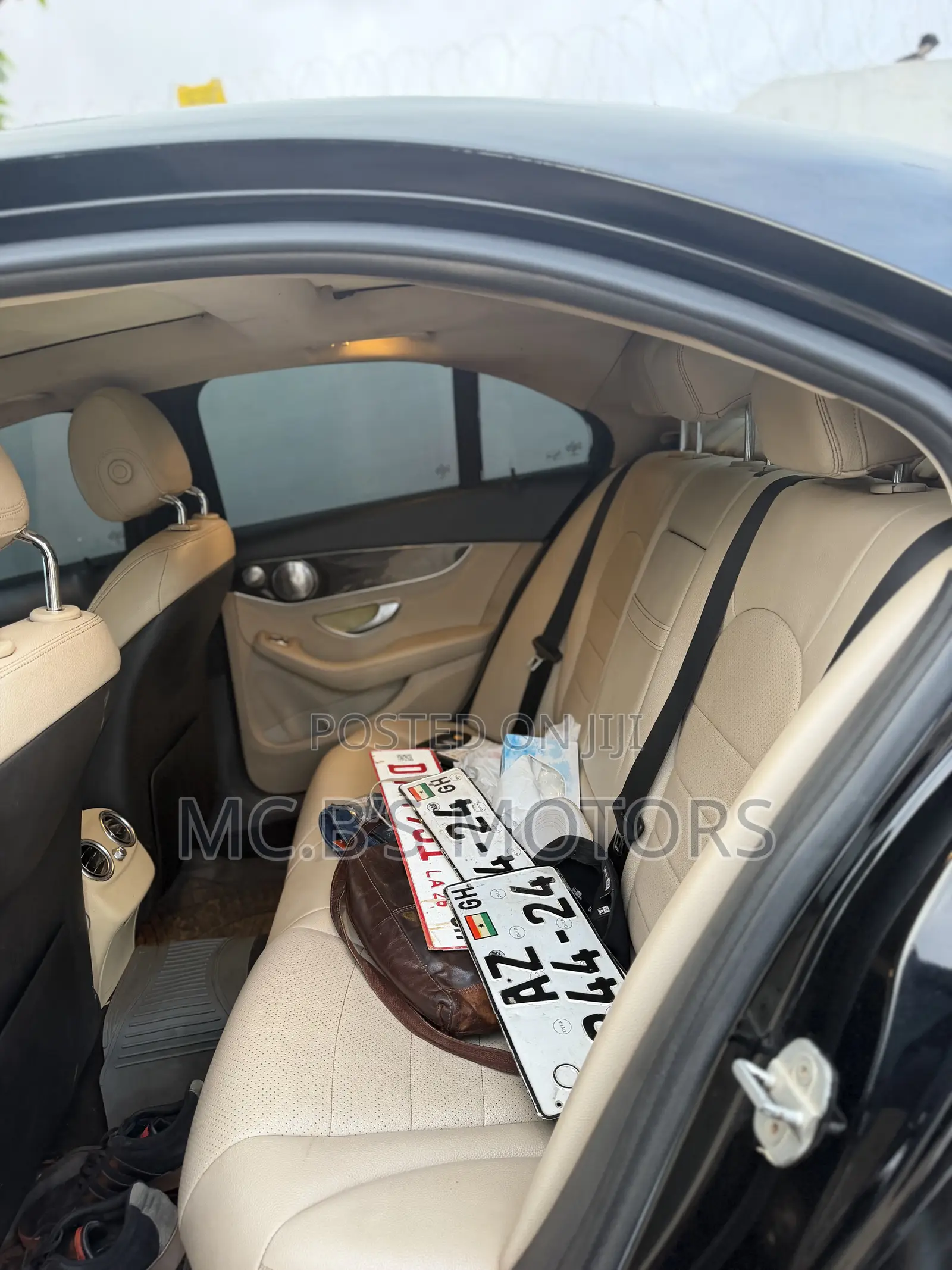 Mercedes-Benz C300 2018 Black