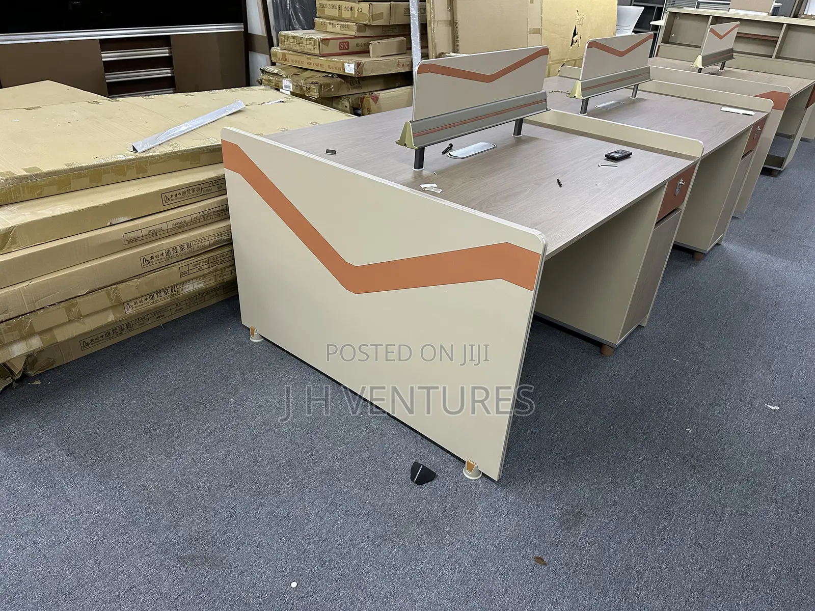 4 Seater Workstation (9k25)